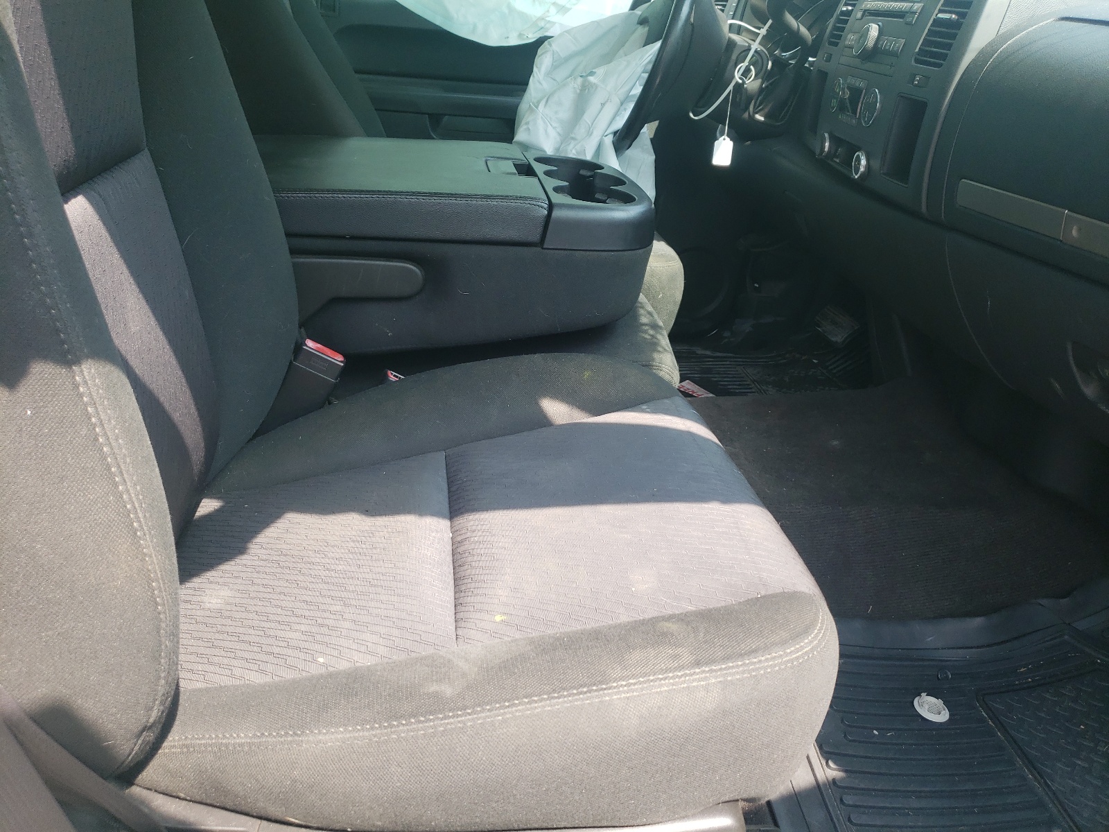 Photo 5 from auction – 2012 CHEVROLET SILVERADO with VIN 1GCRCSE09CZ126425