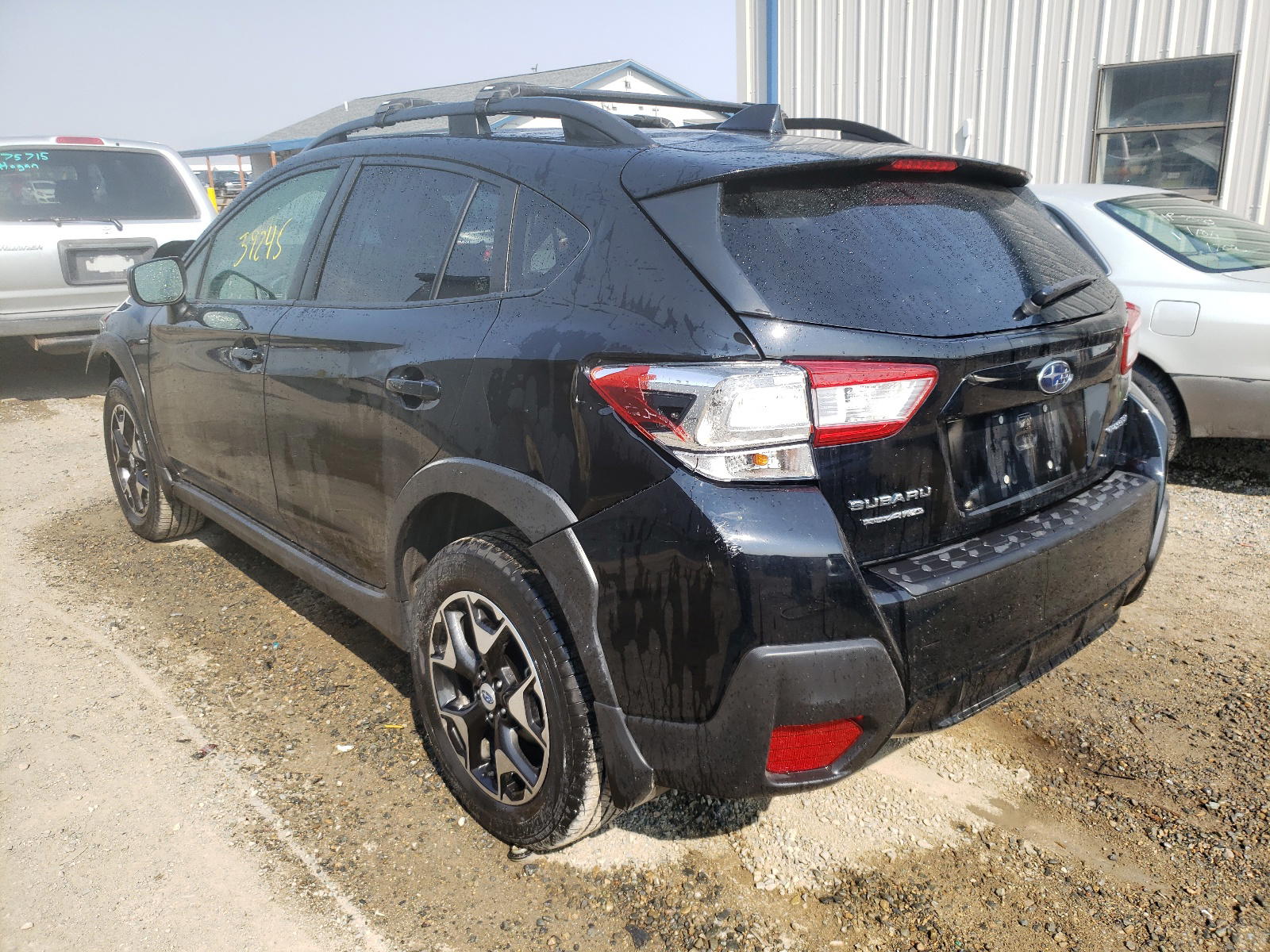Photo 3 from auction – 2018 SUBARU CROSSTREK with VIN JF2GTABC3JH300669