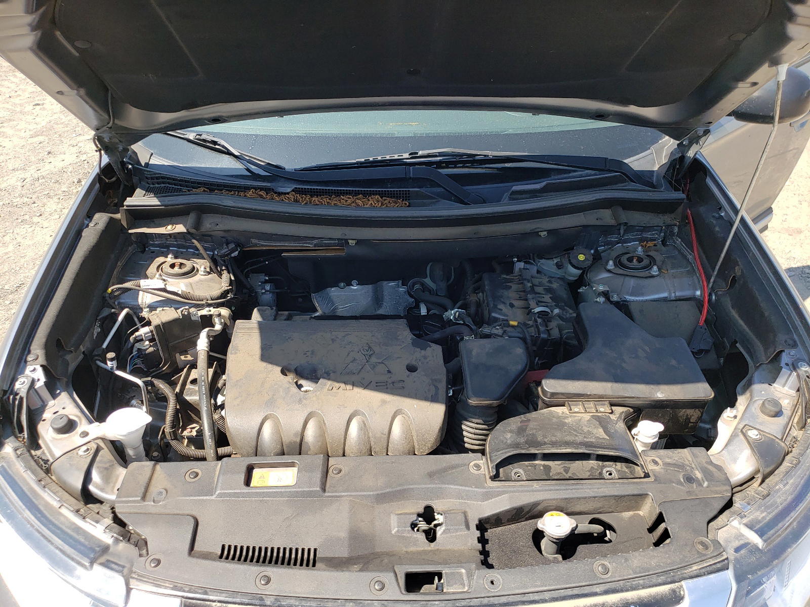 Photo 7 from auction – 2018 MITSUBISHI OUTLANDER with VIN JA4AD2A38JZ054568