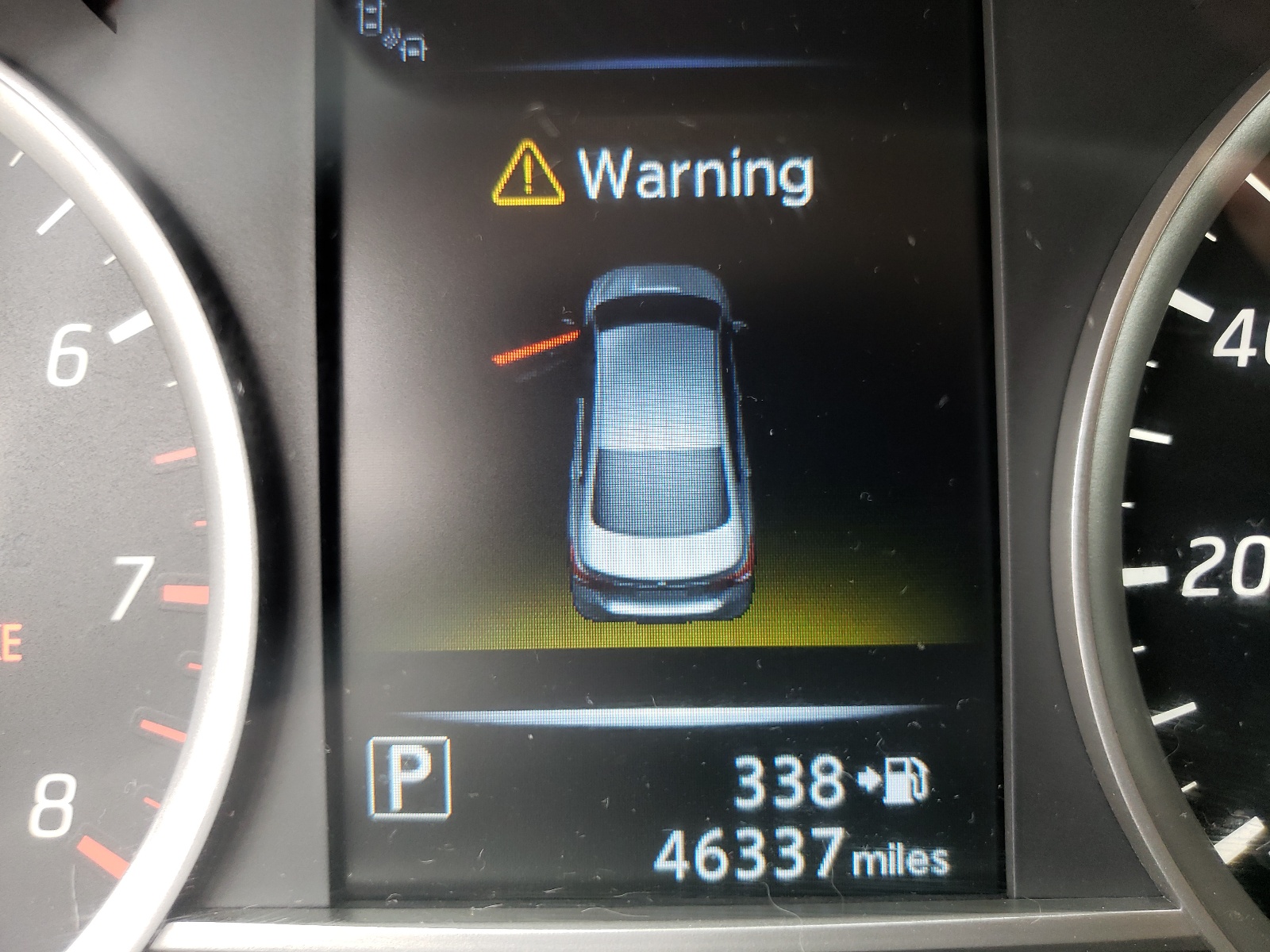 Photo 8 from auction – 2016 NISSAN SENTRA S with VIN 3N1AB7AP9GY326692