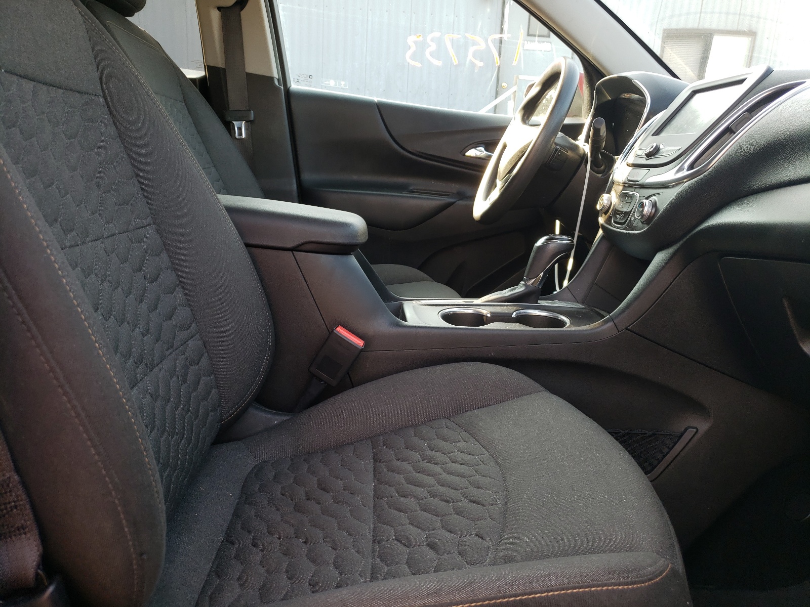 Zdjęcie 5 z aukcji – 2018 CHEVROLET EQUINOX LT z VIN 3GNAXJEV9JS528339