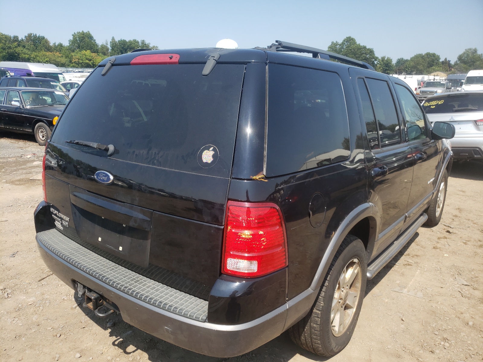 Photo 4 from auction – 2004 FORD EXPLORER X with VIN 1FMZU73K74UA16806