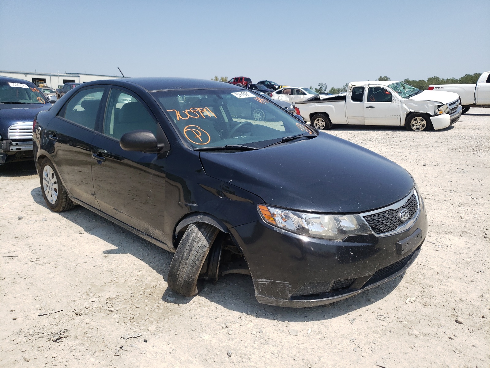 KIA FORTE LX 2013 with VIN KNAFT4A24D5700991 - Photo from auction