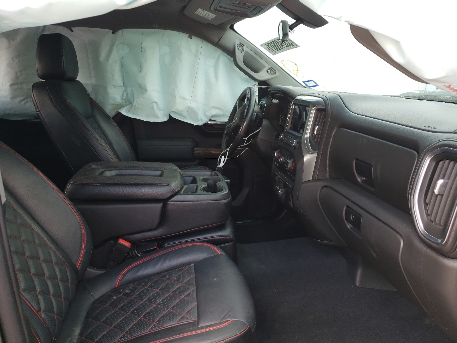 Photo 5 from auction – 2020 CHEVROLET SILVERADO with VIN 3GCUYDED2LG102445