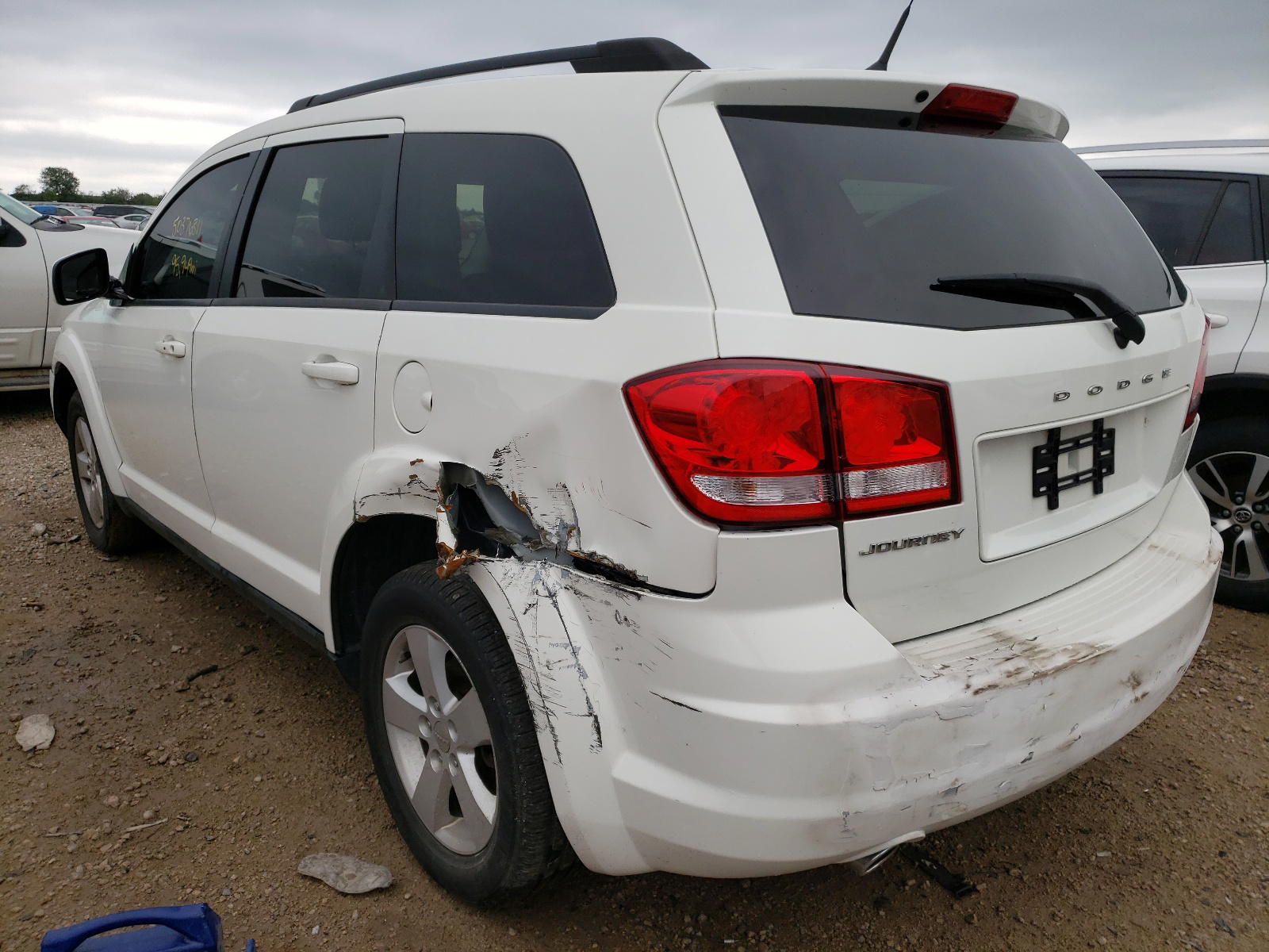 Photo 3 from auction – 2011 DODGE JOURNEY MA with VIN 3D4PG1FG0BT524360