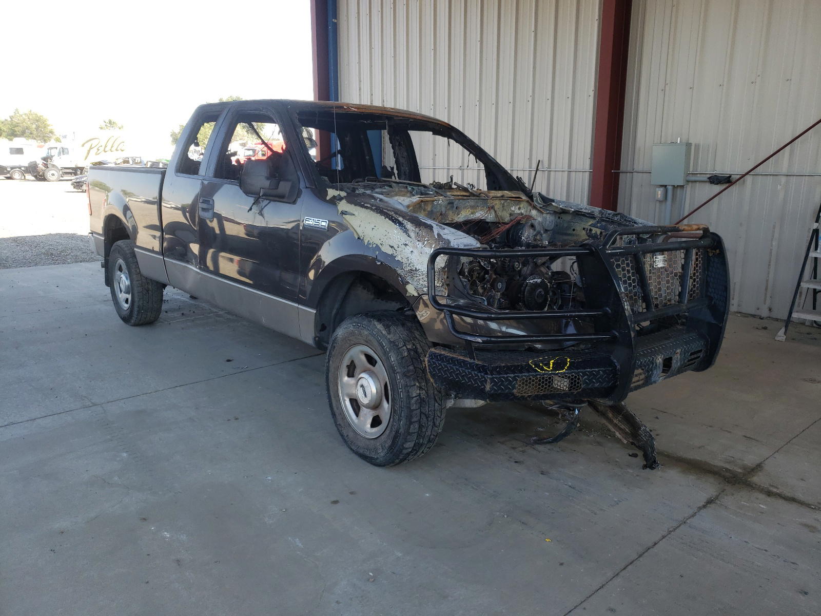 FORD F150 2005 with VIN 1FTPX14595FA90405 - Photo from auction