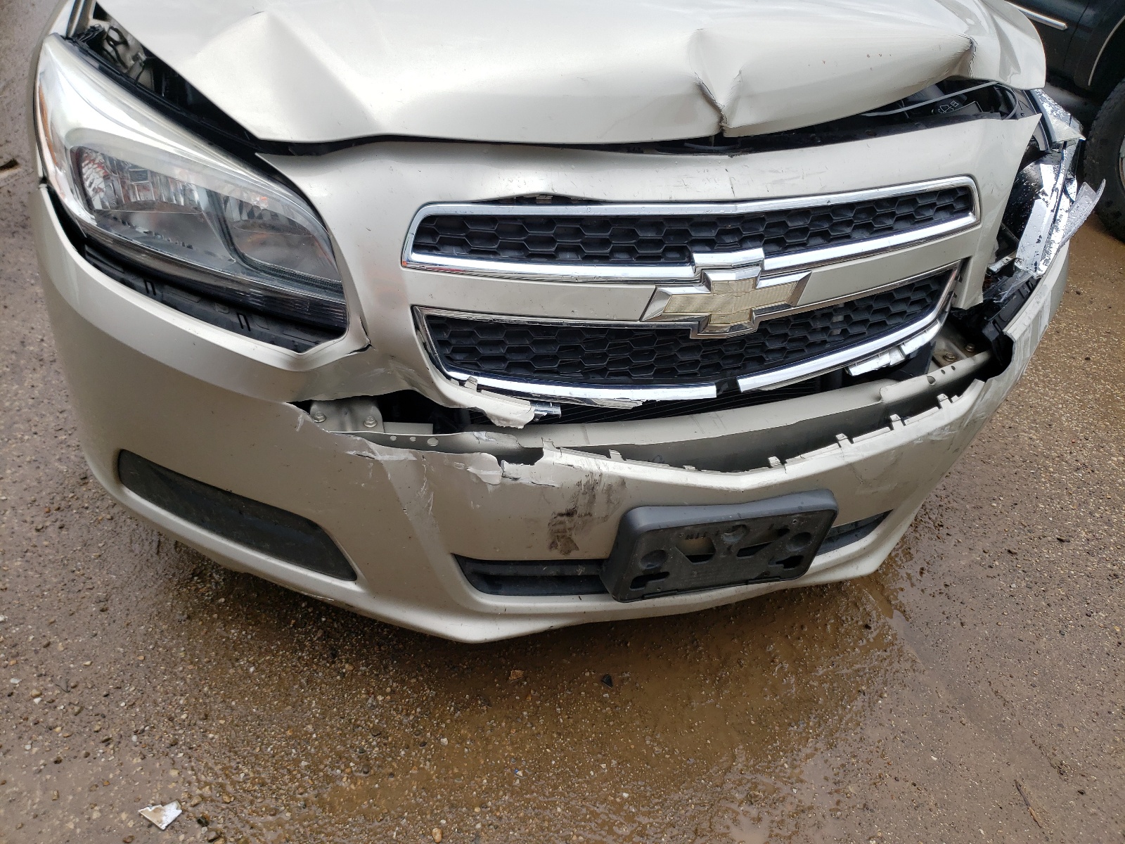 Photo 9 from auction – 2013 CHEVROLET MALIBU LS with VIN 1G11B5SA1DF235021