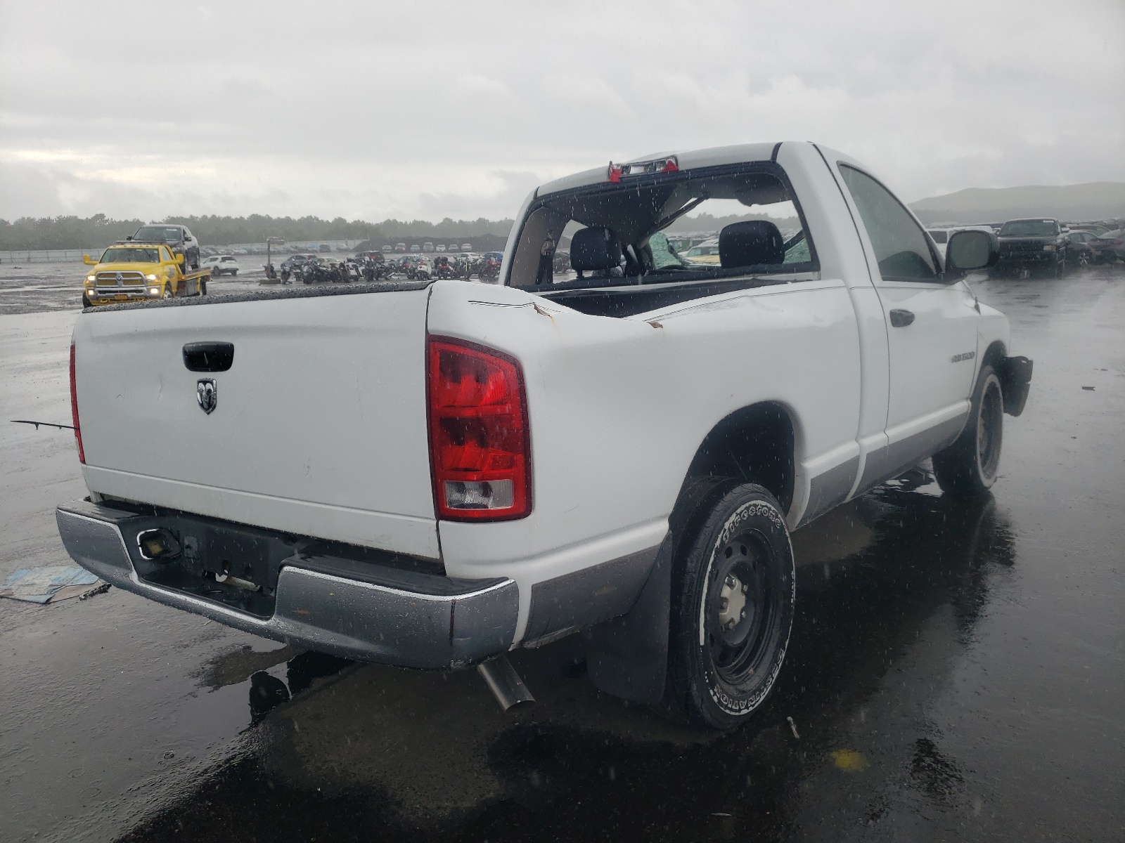 Photo 4 from auction – 2005 DODGE RAM 1500 S with VIN 1D7HA16K15J501050