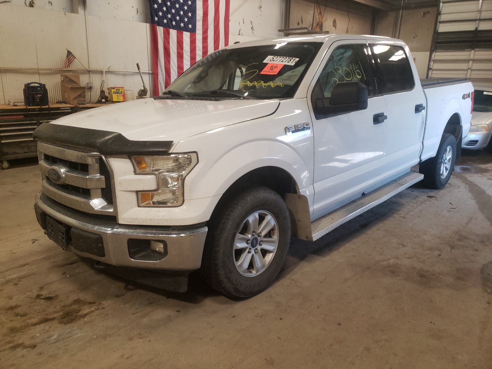 Photo 2 from auction – 2016 FORD F150 SUPER with VIN 1FTFW1EF7GKF36695