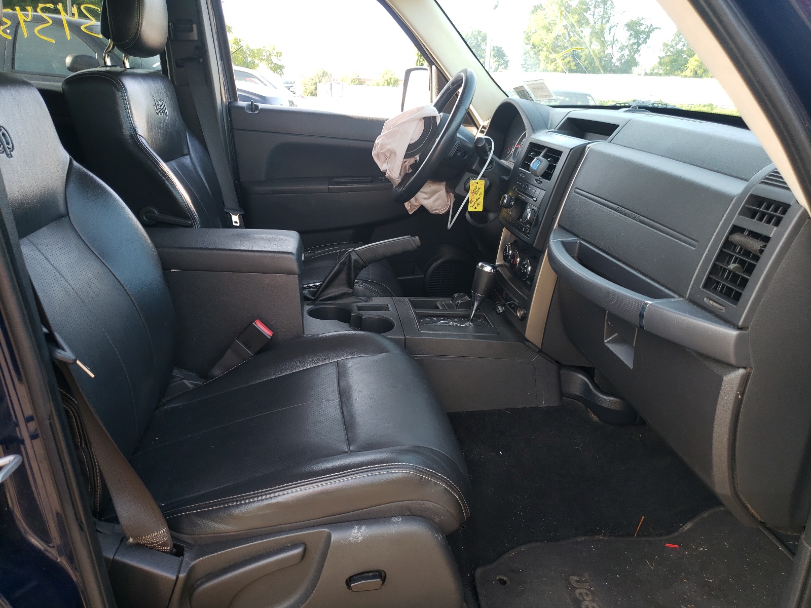 Photo 5 from auction – 2012 JEEP LIBERTY SP with VIN 1C4PJMAK4CW211948