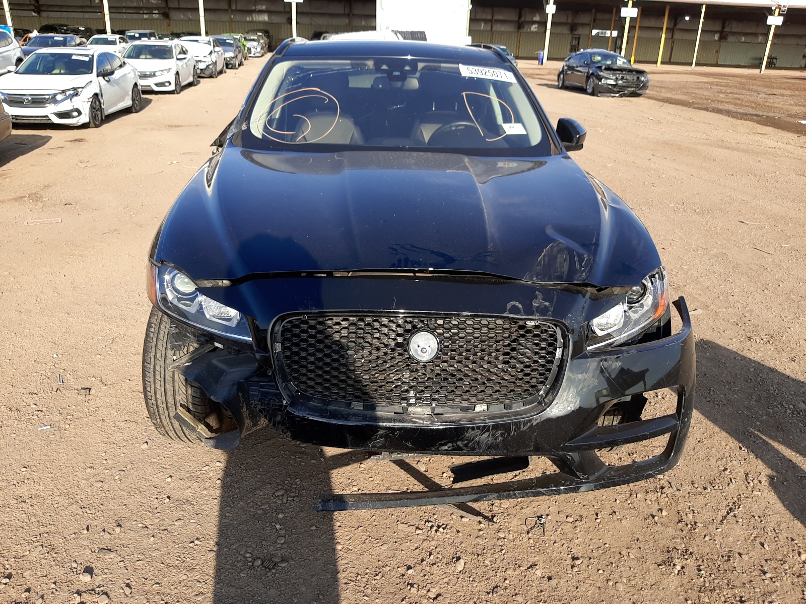 Photo 9 from auction – 2018 JAGUAR F-PACE PRE with VIN SADCJ2FX5JA271565
