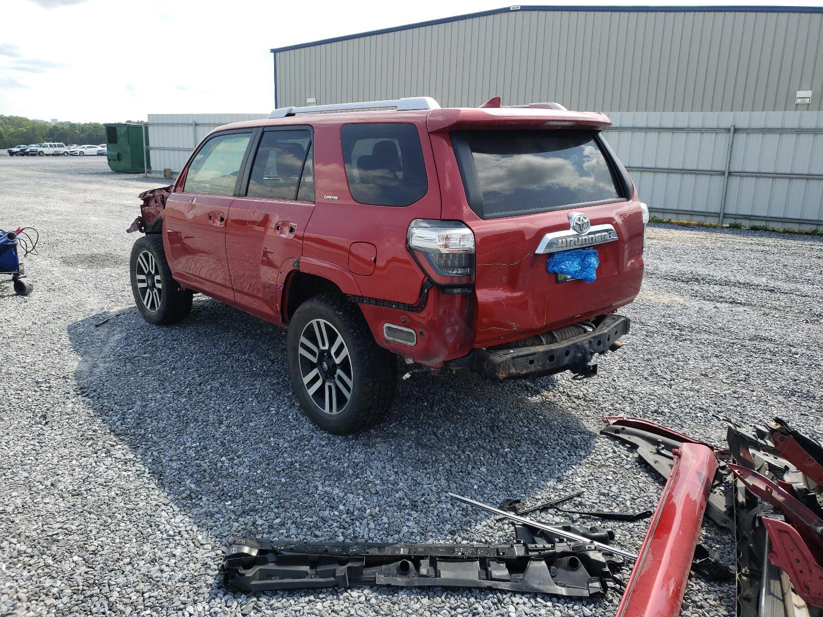 Photo 3 from auction – 2016 TOYOTA 4RUNNER SR with VIN JTEBU5JR7G5301008