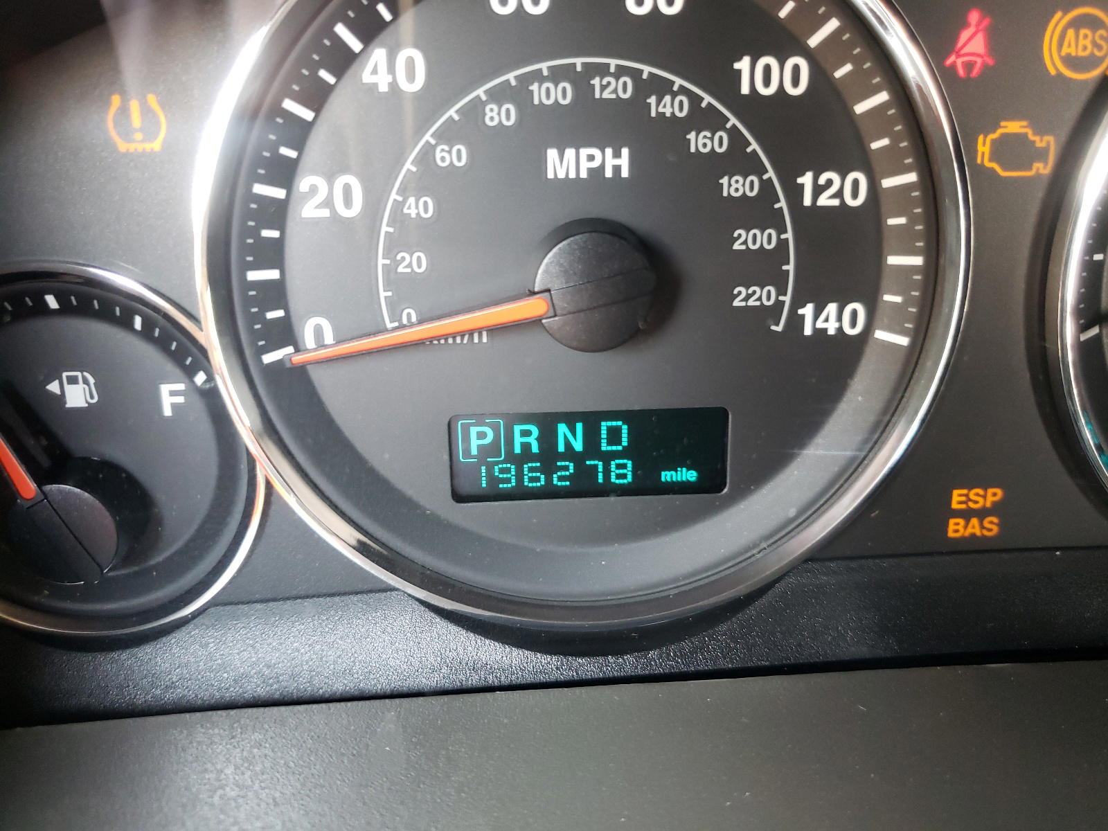 Photo 8 from auction – 2006 JEEP COMMANDER with VIN 1J8HG48N26C363485