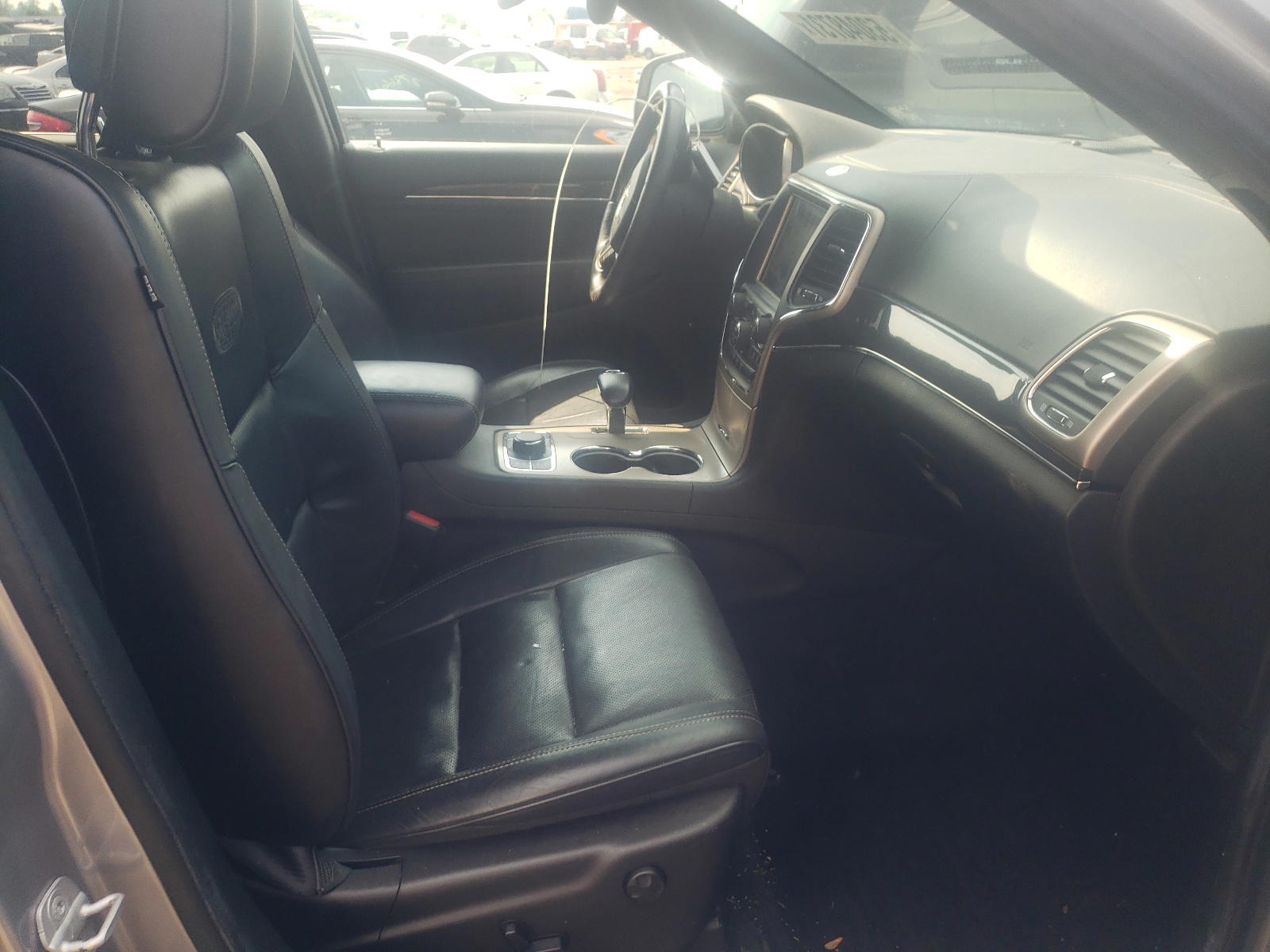 Photo 5 from auction – 2014 JEEP GRAND CHER with VIN 1C4RJFCT2EC150923