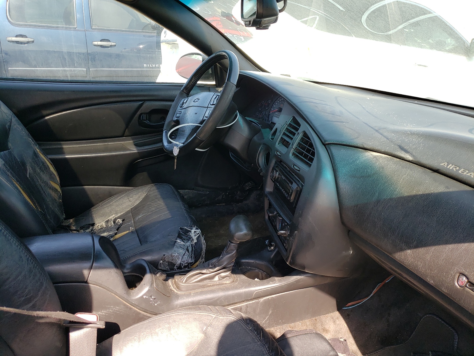 Photo 5 from auction – 2002 CHEVROLET MONTE CARL with VIN 2G1WX15K629250768