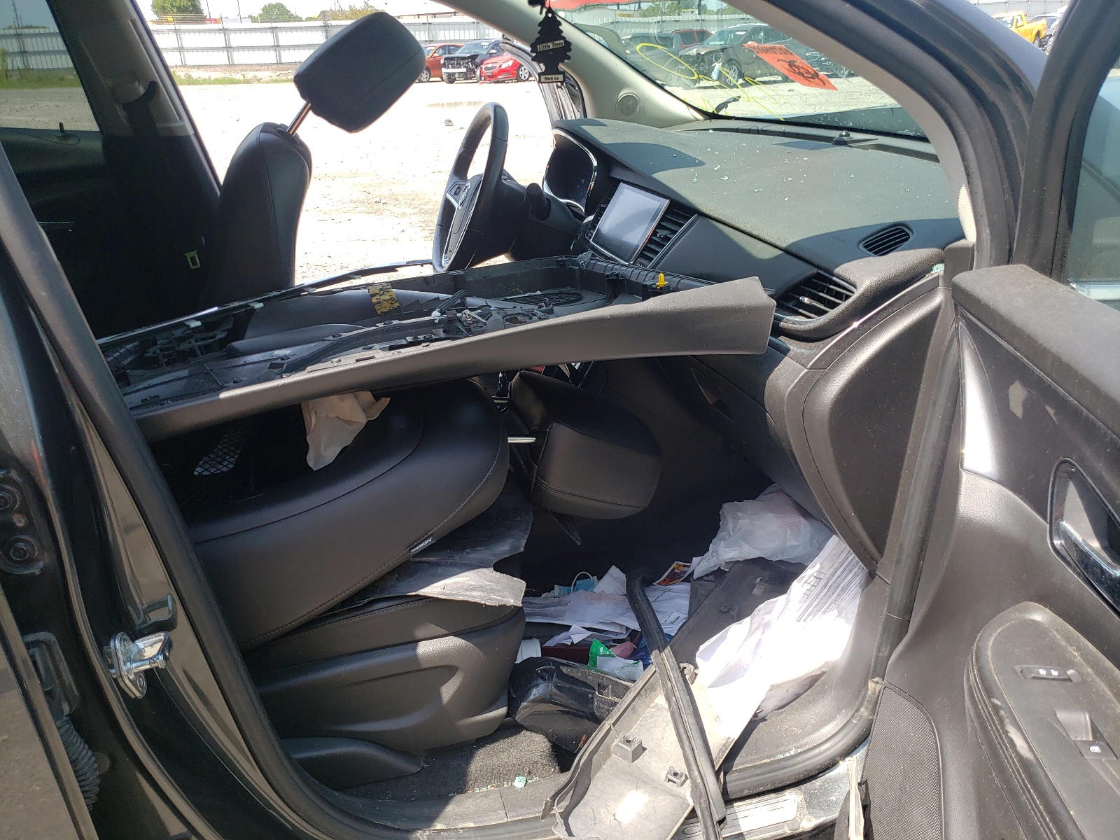 Photo 5 from auction – 2018 BUICK ENCORE PRE with VIN KL4CJASB7JB673107