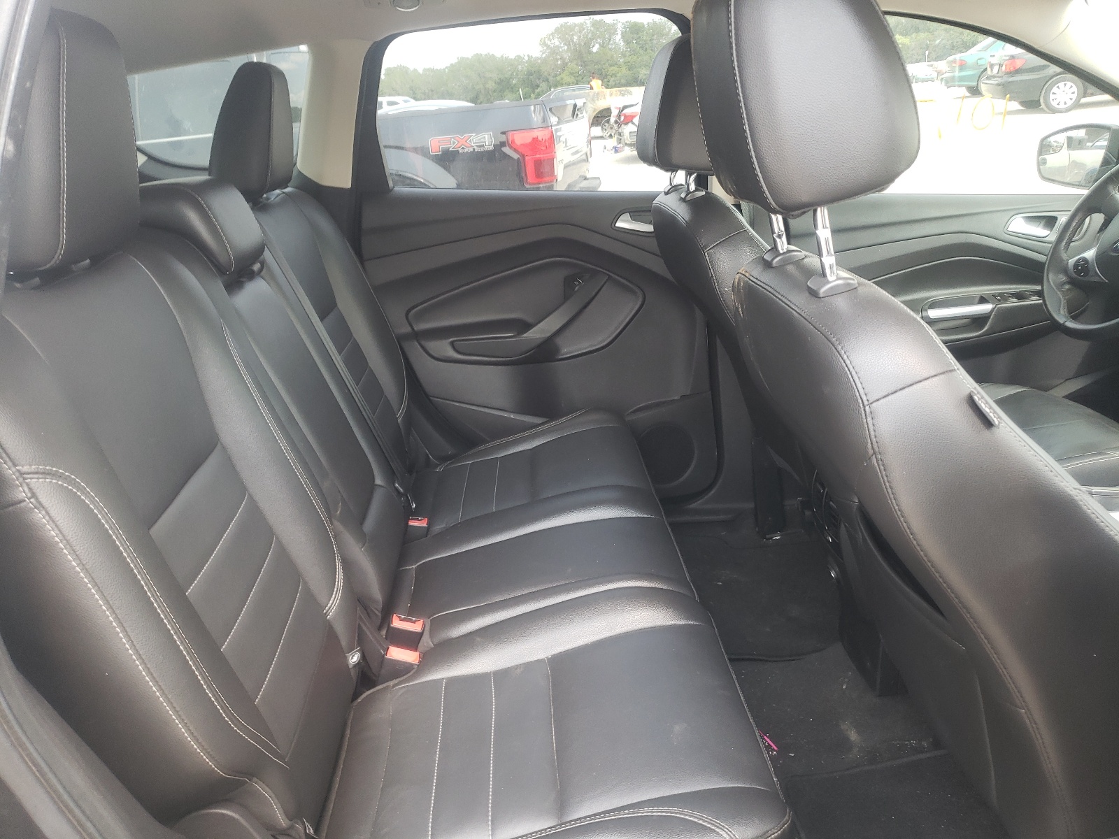 Foto 6 de la subasta – 2013 FORD ESCAPE SEL con VIN 1FMCU0H94DUC47858