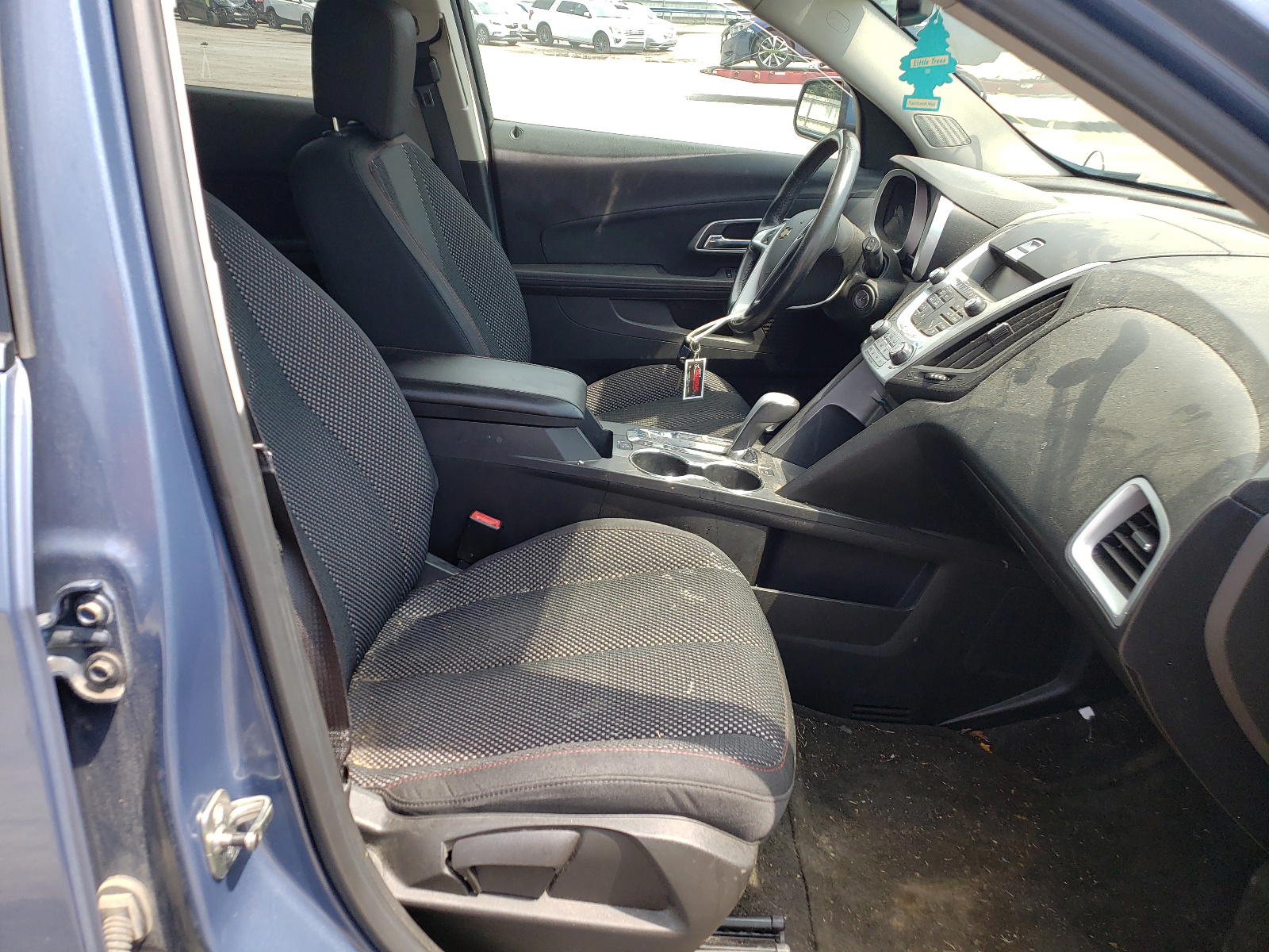 Photo 5 from auction – 2011 CHEVROLET EQUINOX LT with VIN 2CNFLEEC2B6459490