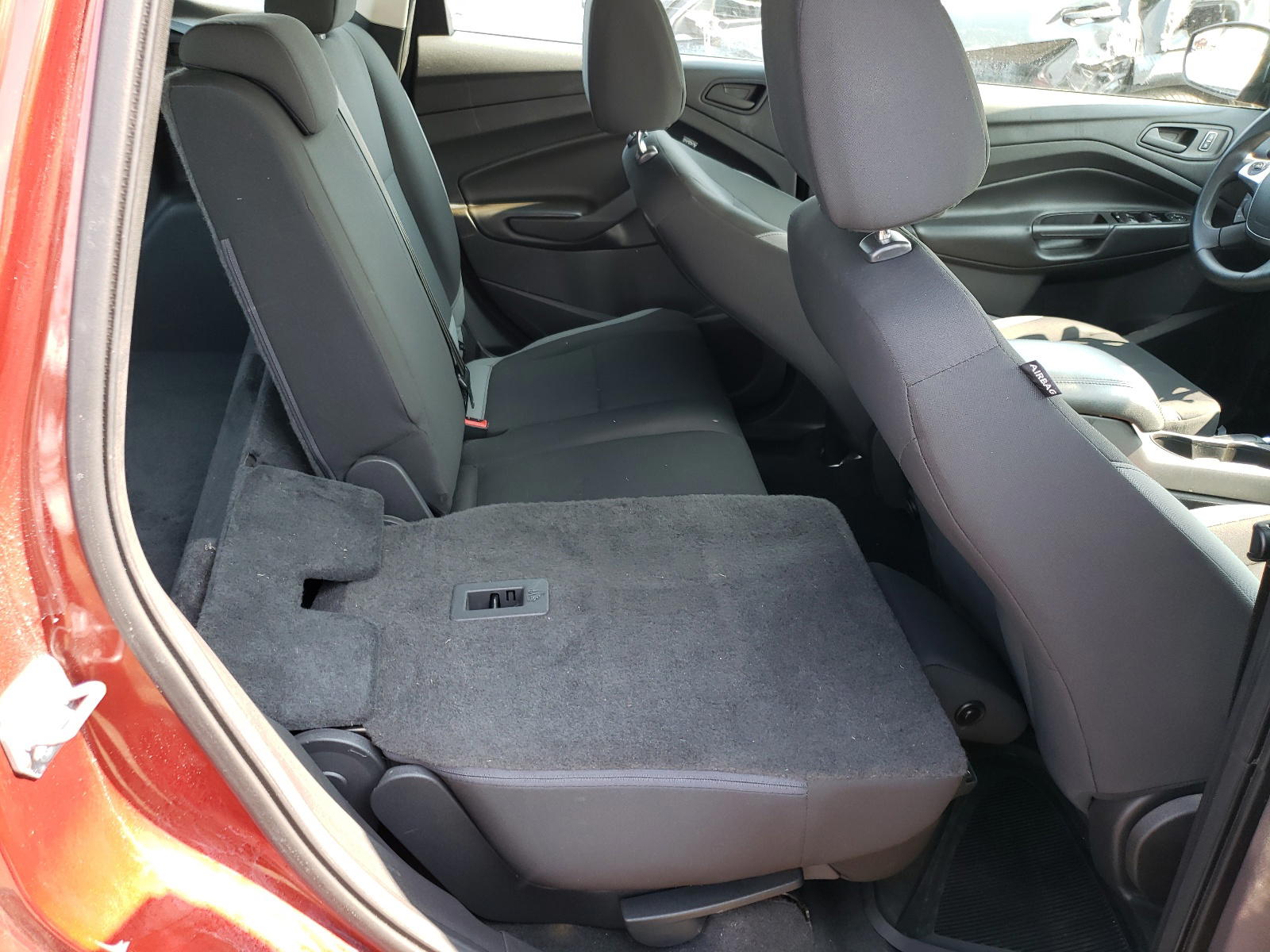 Photo 6 from auction – 2014 FORD ESCAPE with VIN 1FMCU0F71EUB96984