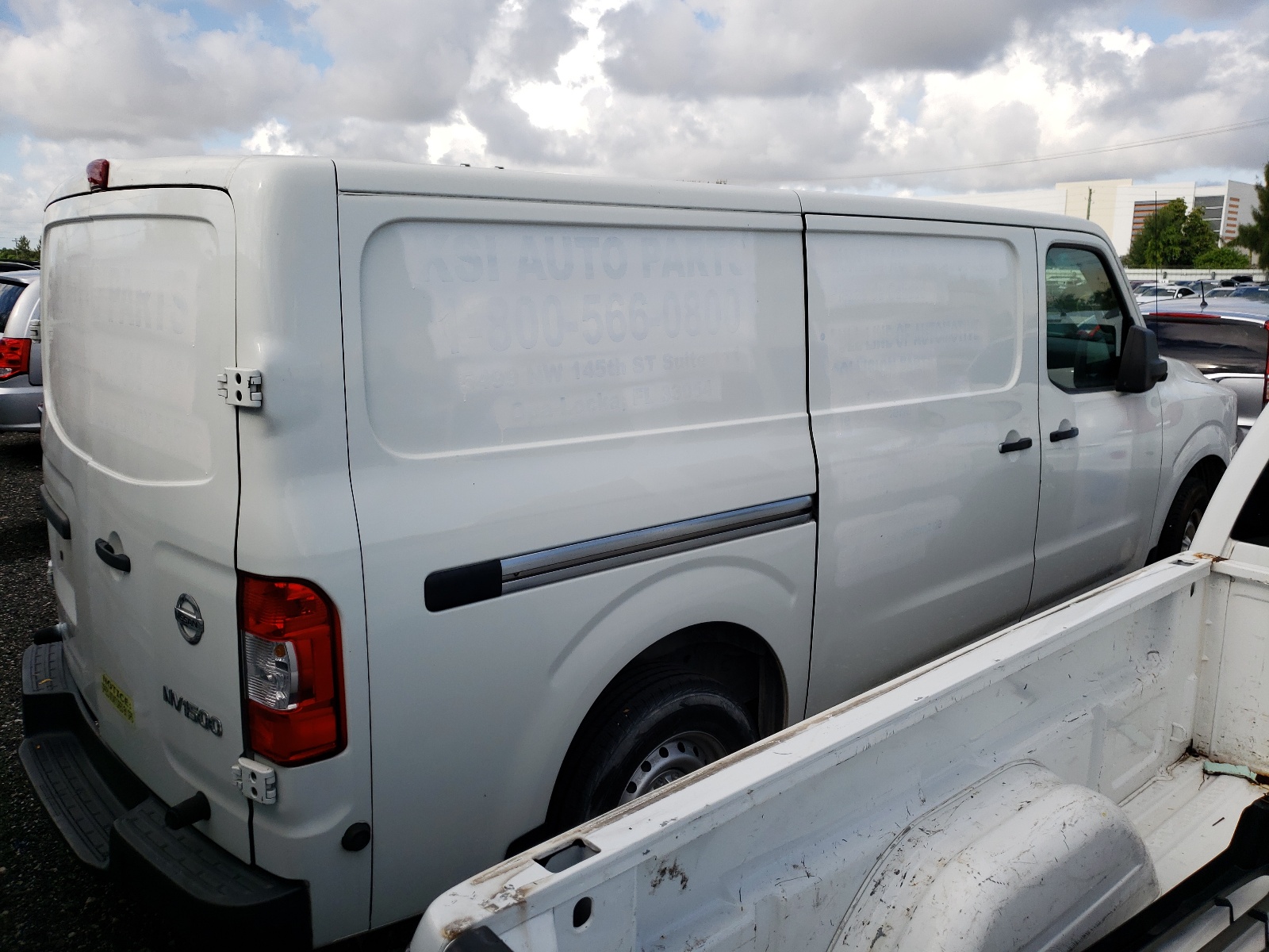 Photo 4 from auction – 2015 NISSAN NV 1500 with VIN 1N6BF0KL2FN809135