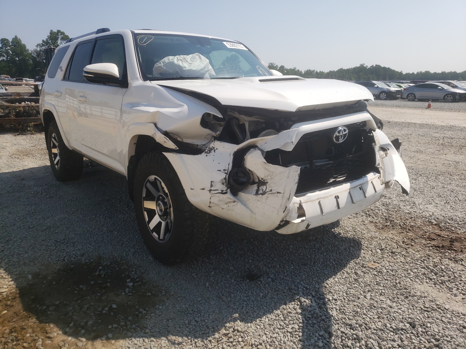 Photo 1 from auction – 2017 TOYOTA 4RUNNER SR with VIN JTEBU5JR1H5471463