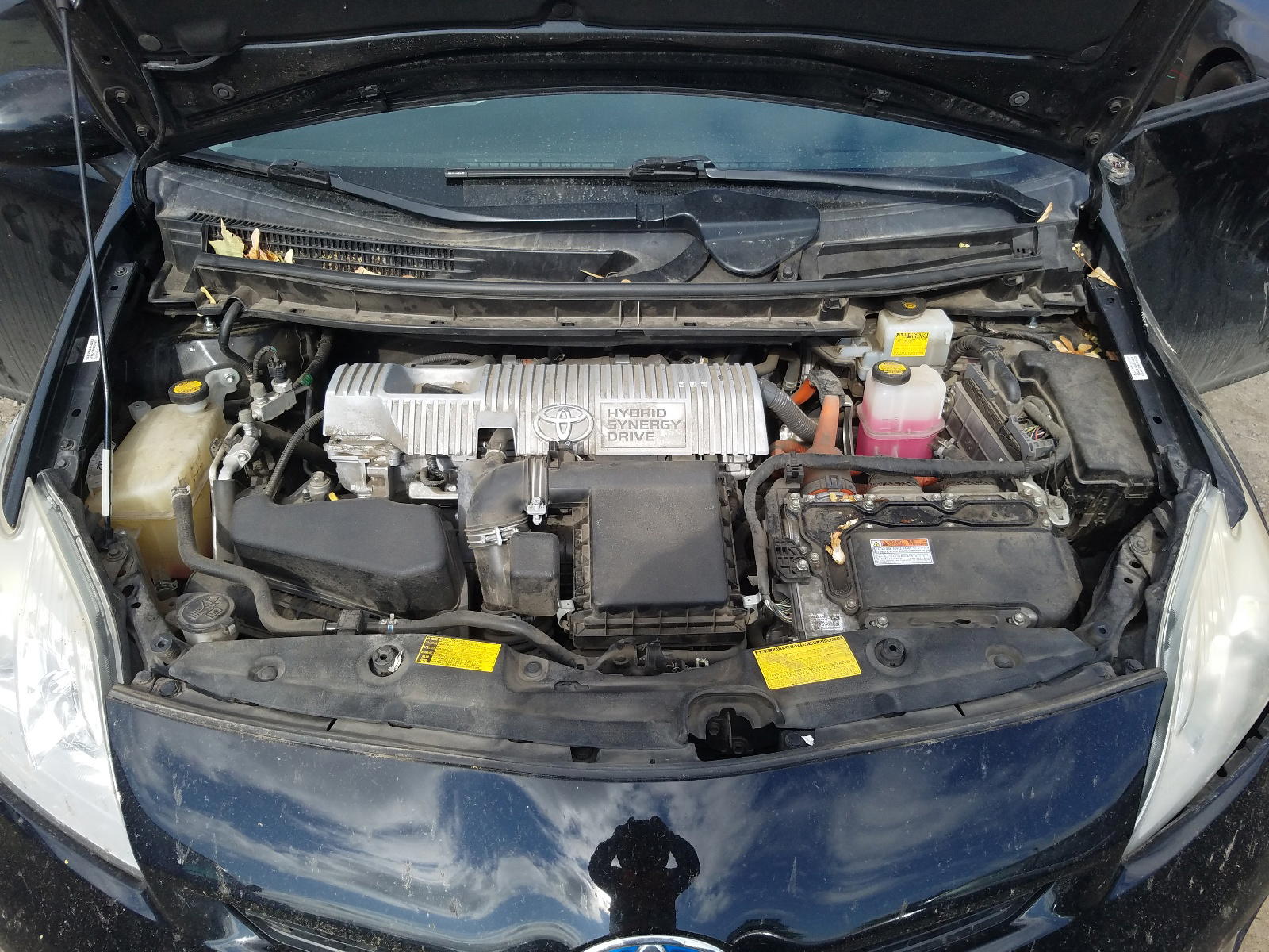 Photo 7 from auction – 2013 TOYOTA PRIUS with VIN JTDKN3DU2D5627428