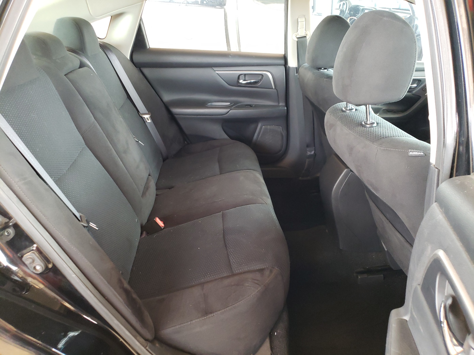 Photo 6 from auction – 2015 NISSAN ALTIMA 2.5 with VIN 1N4AL3APXFC295114