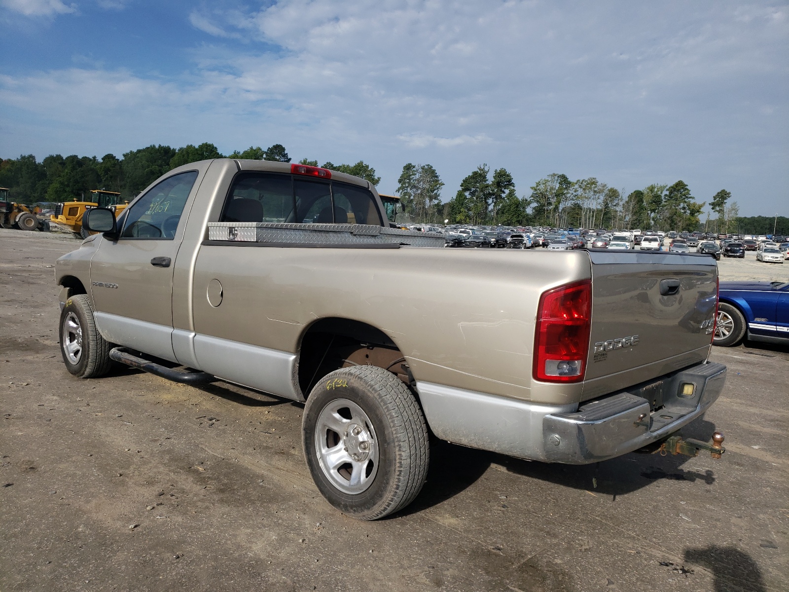 Photo 3 from auction – 2004 DODGE RAM 1500 S with VIN 1D7HU16N44J134824
