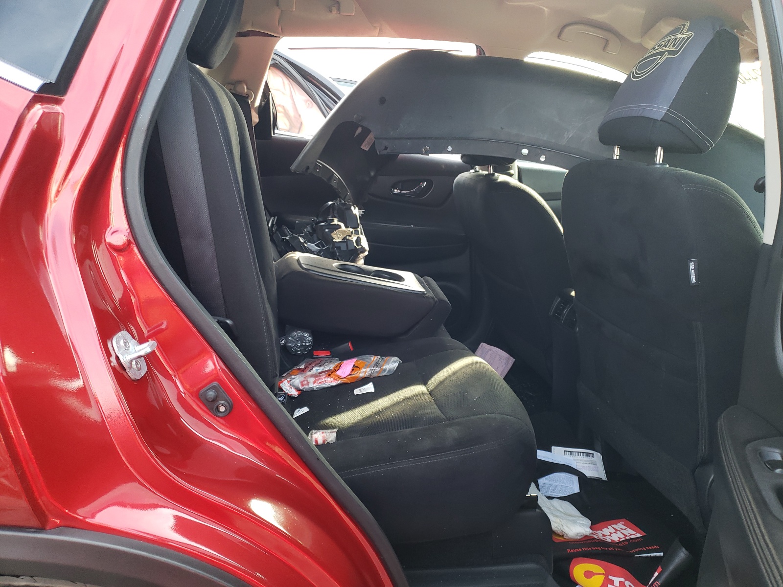 Photo 6 from auction – 2016 NISSAN ROGUE S with VIN 5N1AT2MV4GC914799