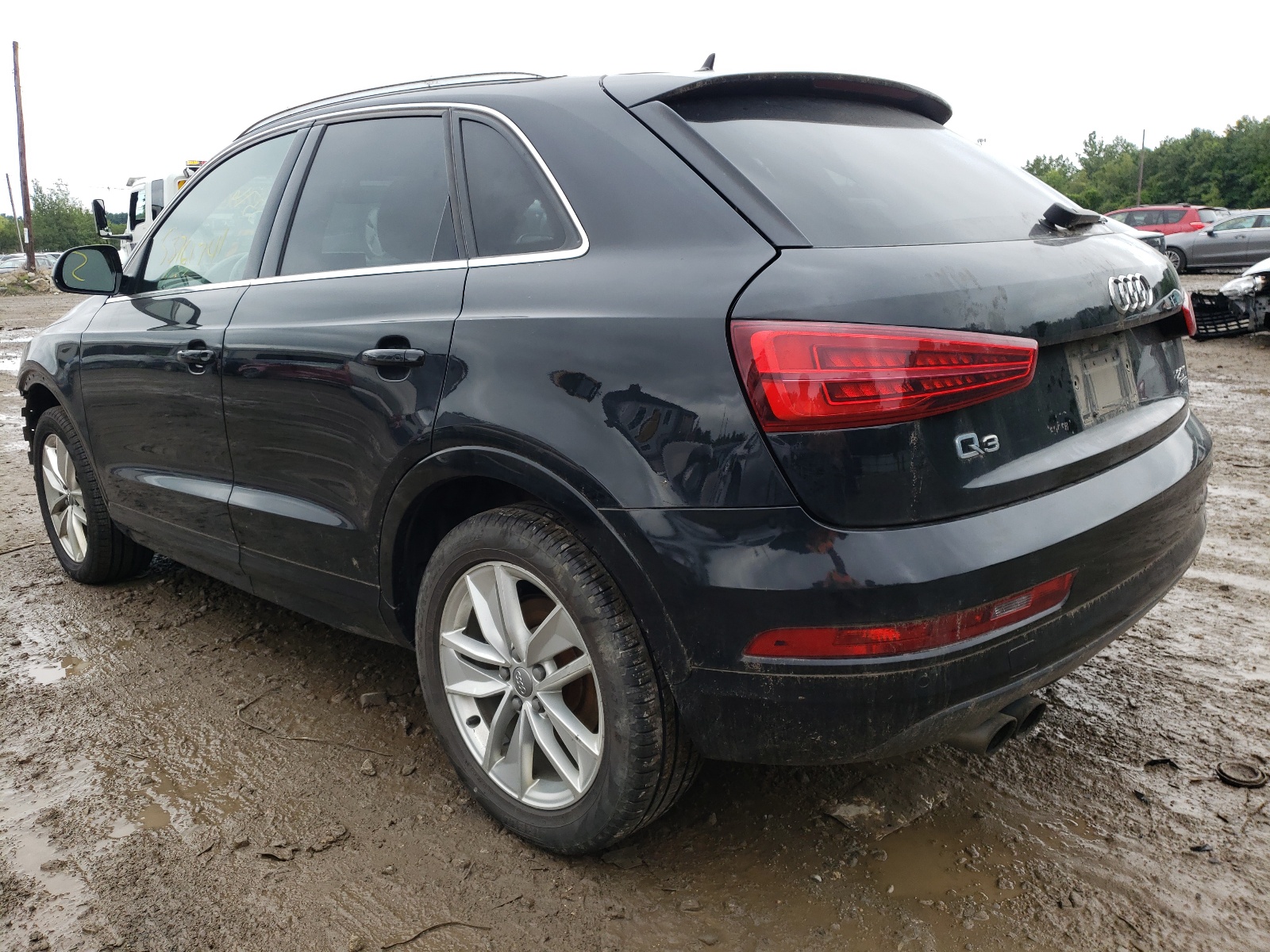 Photo 3 from auction – 2017 AUDI Q3 PREMIUM with VIN WA1JCCFSXHR004810