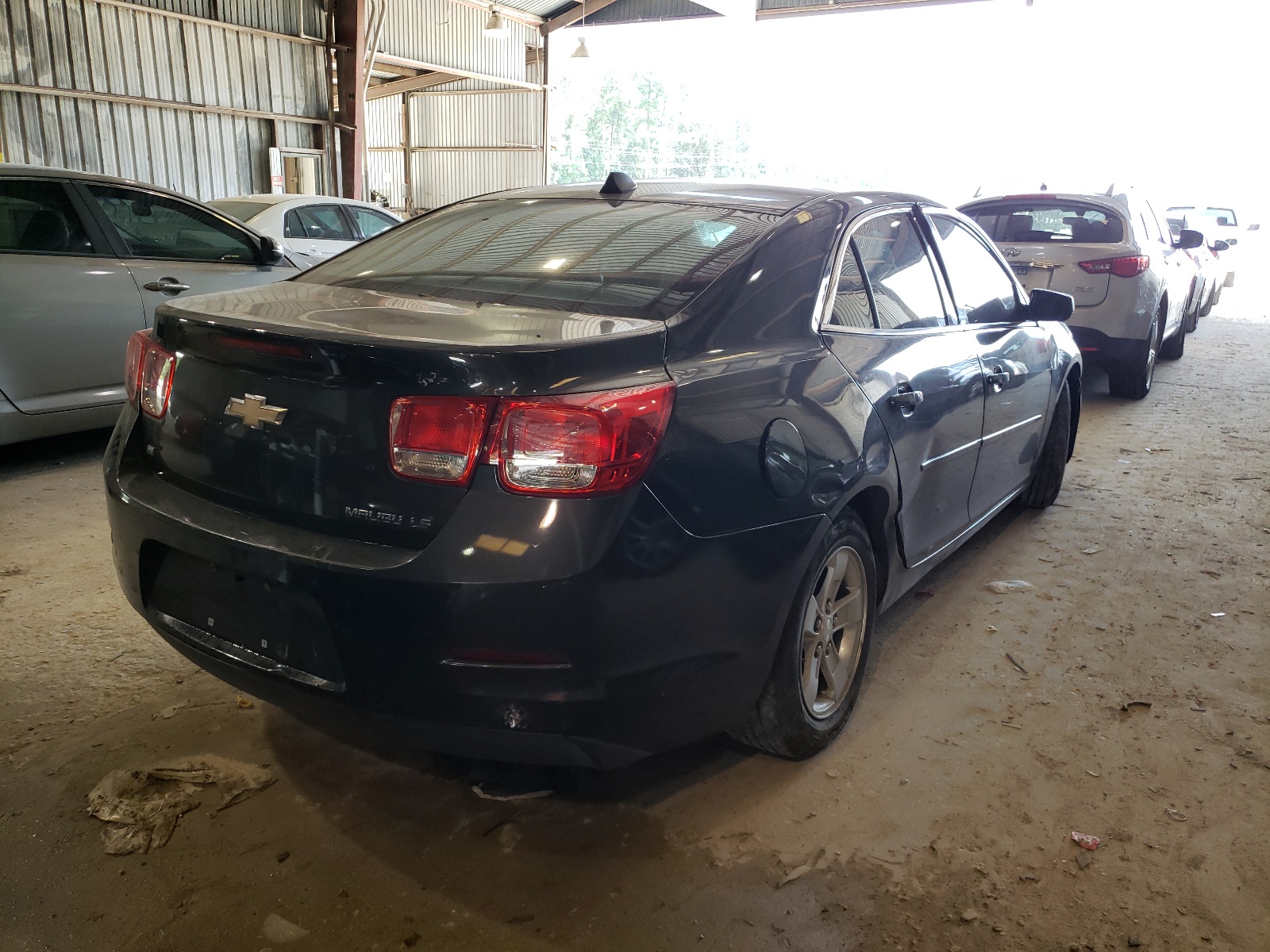 Photo 4 from auction – 2014 CHEVROLET MALIBU LS with VIN 1G11B5SL5EF245120