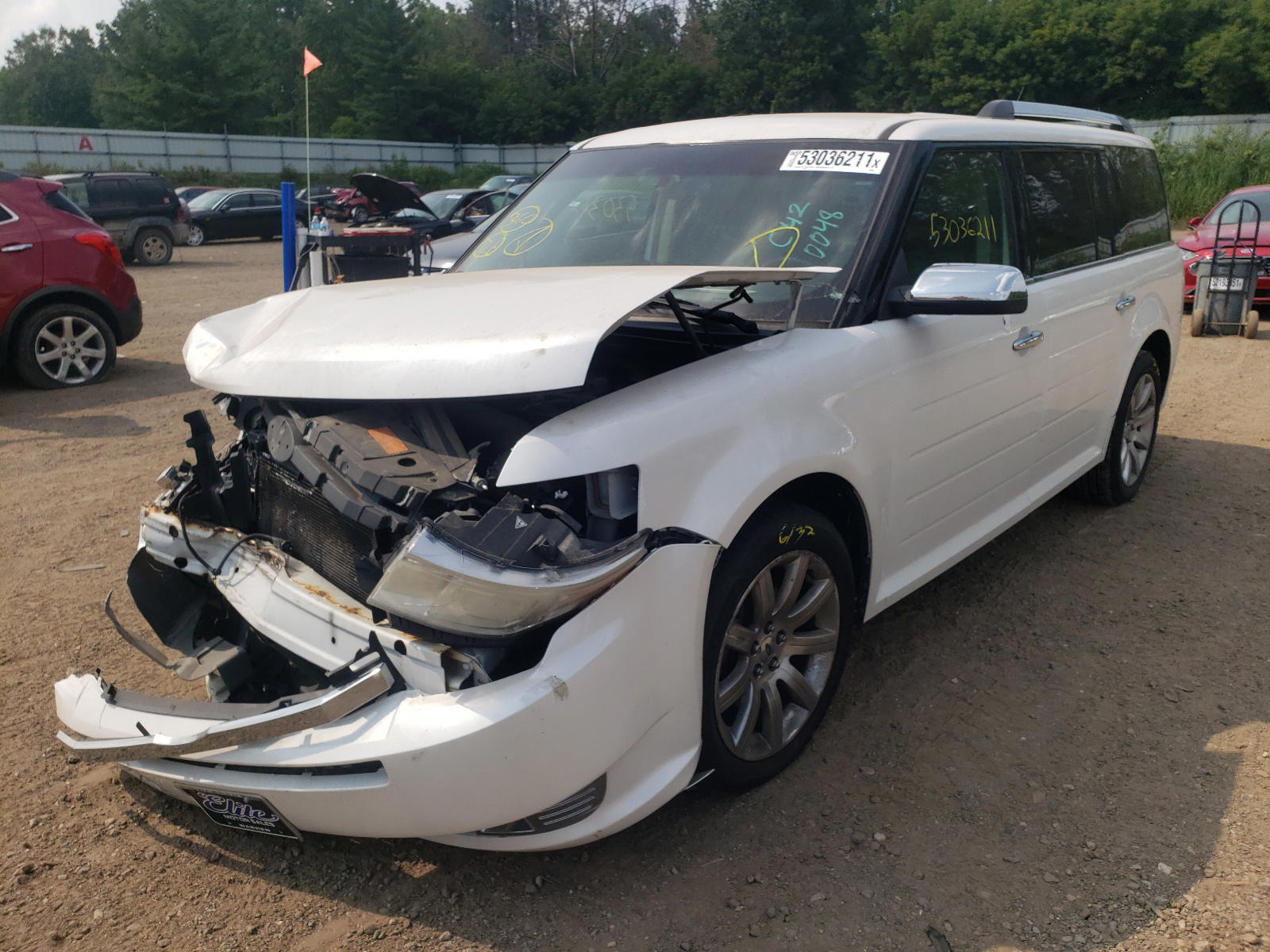 Photo 2 from auction – 2011 FORD FLEX LIMIT with VIN 2FMGK5DC8BBD00487