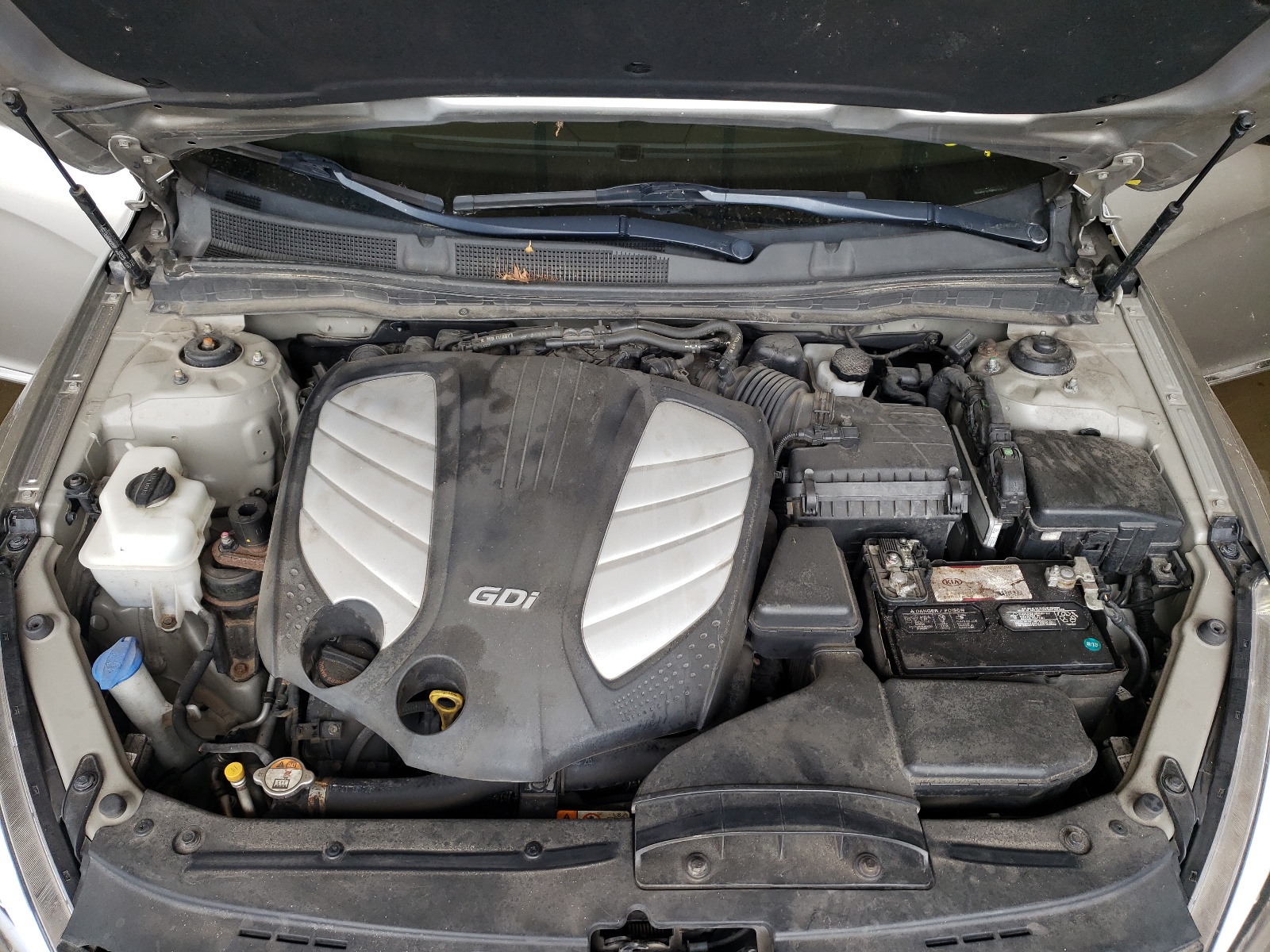 Photo 7 from auction – 2015 KIA CADENZA PR with VIN KNALN4D74F5177236