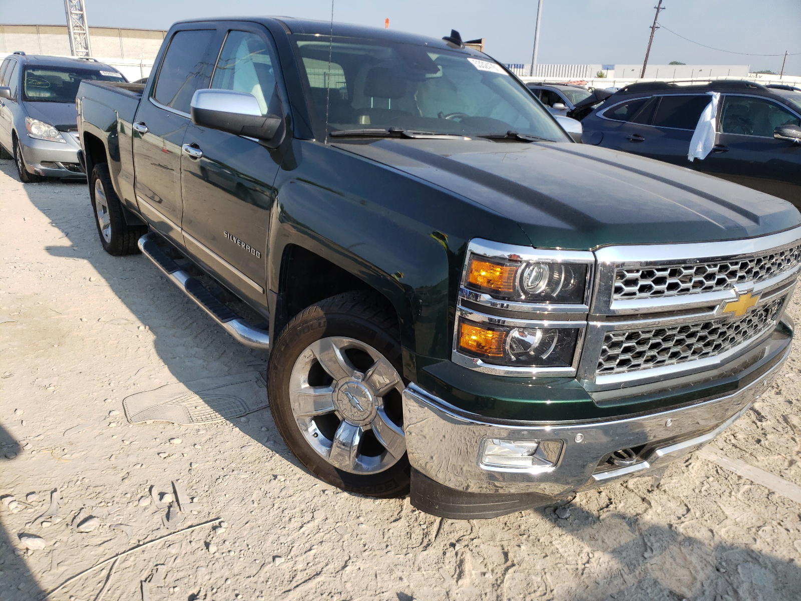 CHEVROLET SILVERADO 2015 with VIN 3GCUKSEC0FG332082 - Photo from auction