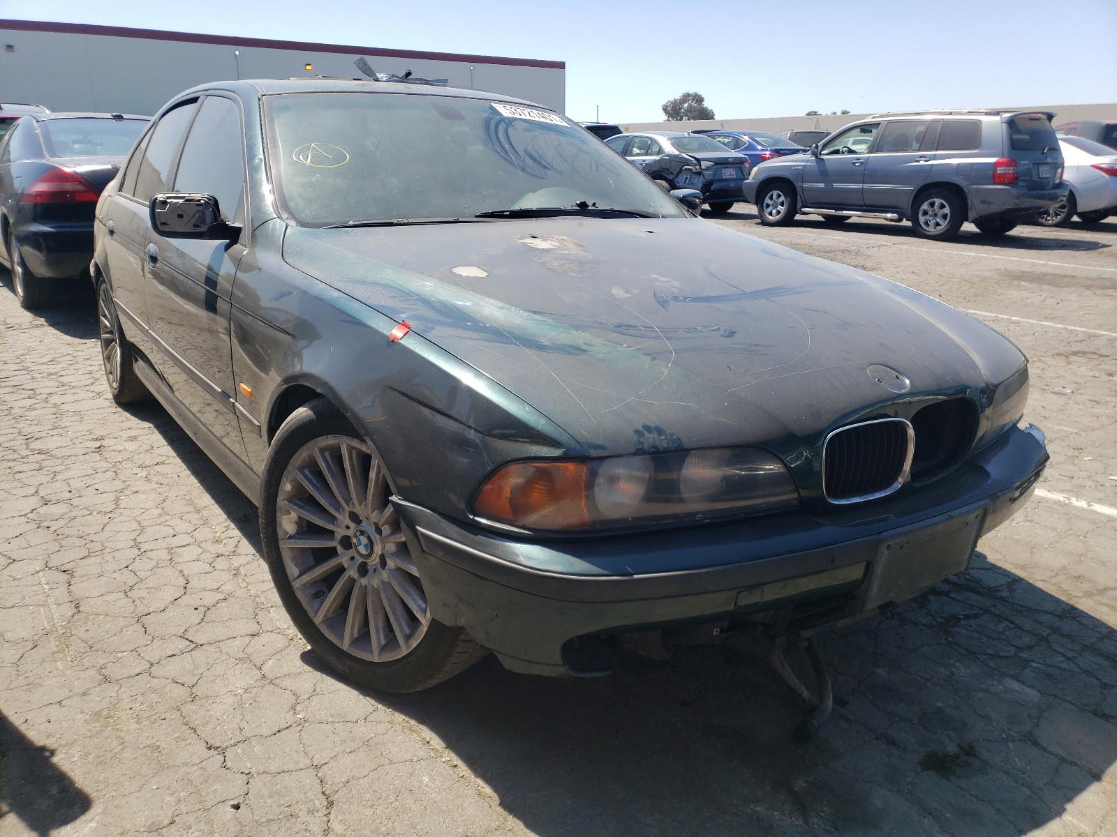 BMW 528 I AUTO 2000 with VIN WBADM6342YGU18079 - Photo from auction