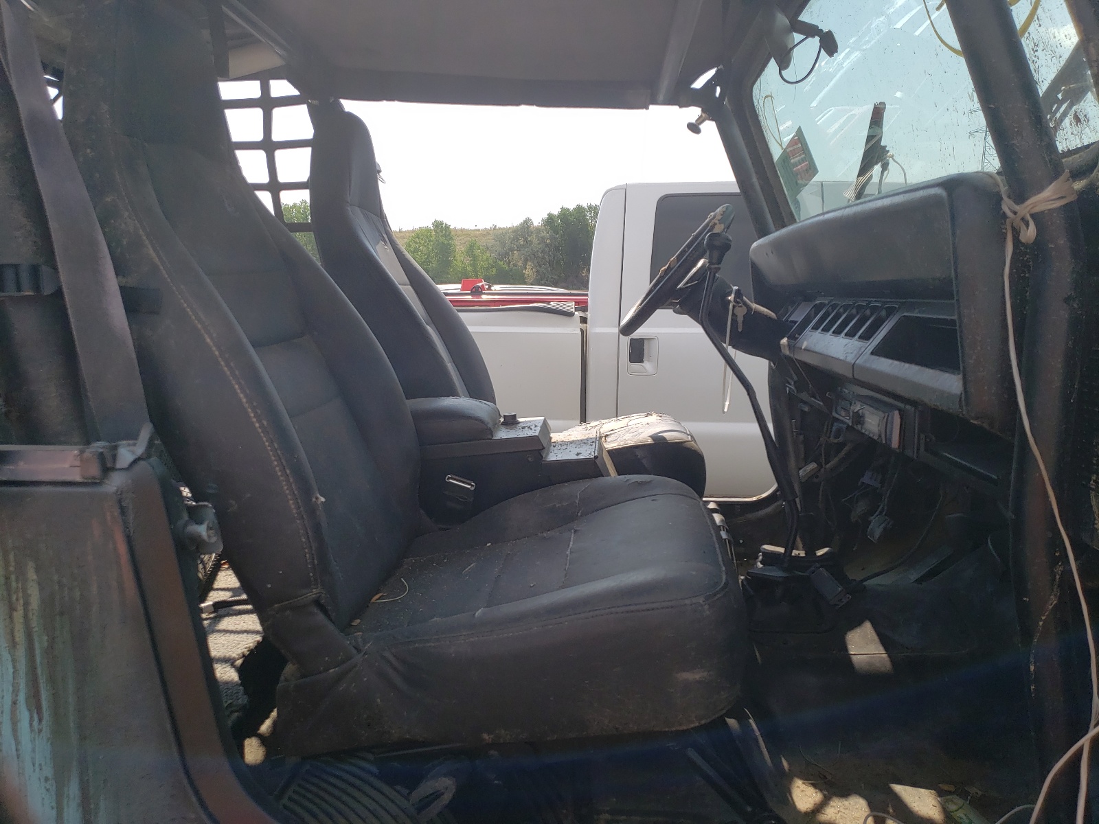 Photo 5 from auction – 1992 JEEP WRANGLER / with VIN 2J4FY29S5NJ562078