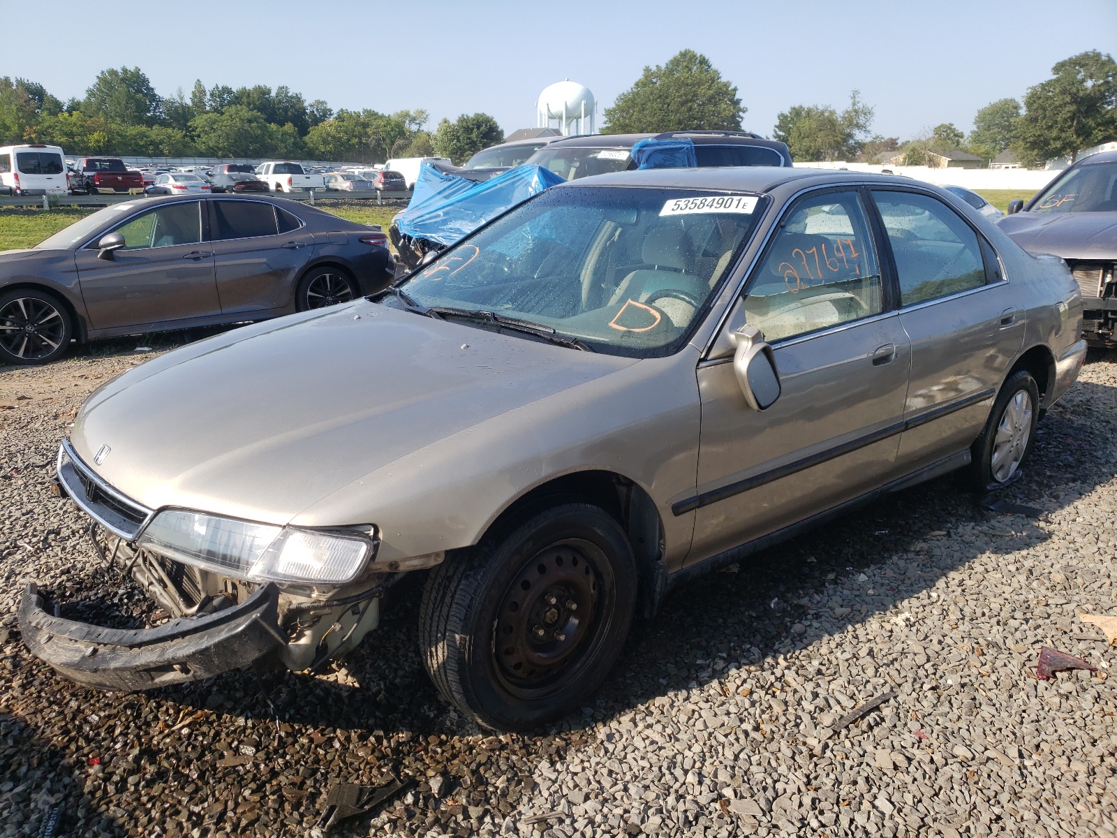 Photo 2 from auction – 1997 HONDA ACCORD LX with VIN JHMCD5637VC010142