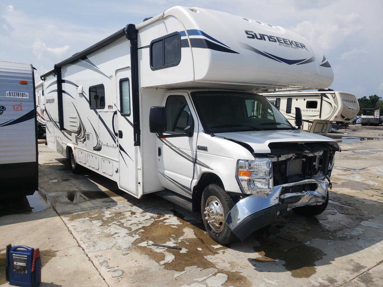 WILDWOOD GEORGETOWN 2019 with VIN 1FDXE4FS4JDC28444 - Photo from auction