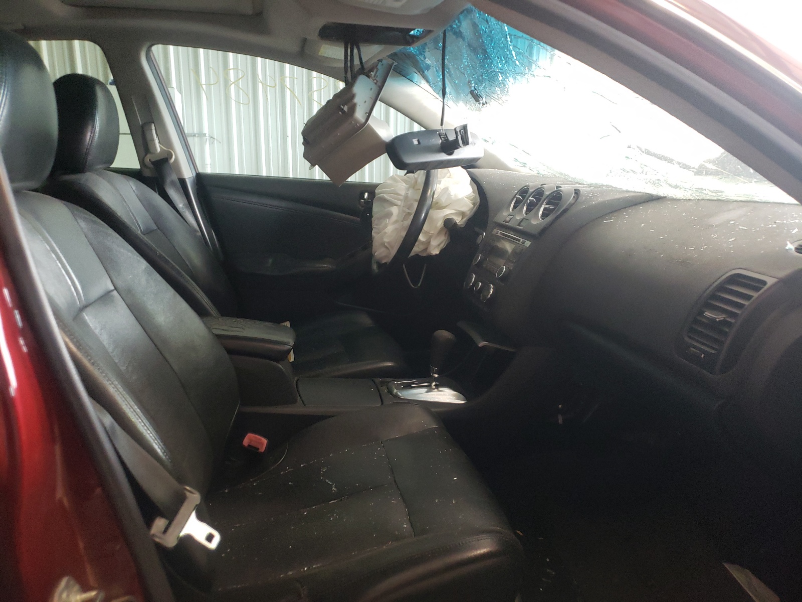 Photo 5 from auction – 2011 NISSAN ALTIMA SR with VIN 1N4BL2AP7BN400107