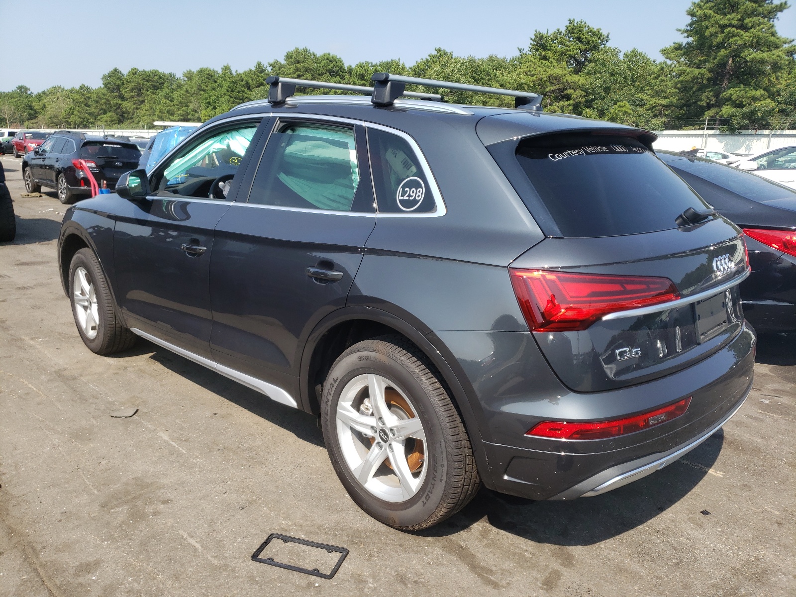 Photo 3 from auction – 2021 AUDI Q5 PREMIUM with VIN WA1AAAFY7M2074704