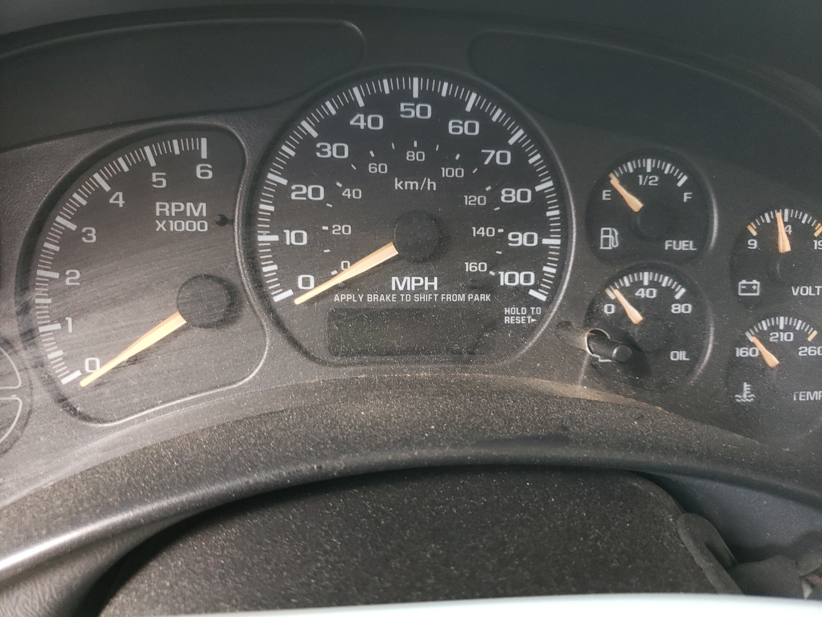 Photo 8 from auction – 2002 CHEVROLET AVALANCHE with VIN 3GNEK13T12G294316