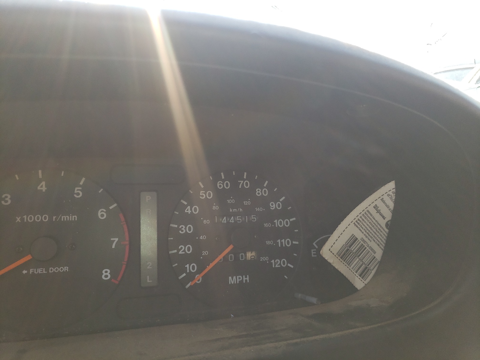 Photo 8 from auction – 1999 HONDA PASSPORT E with VIN 4S6CK58W0X4408517