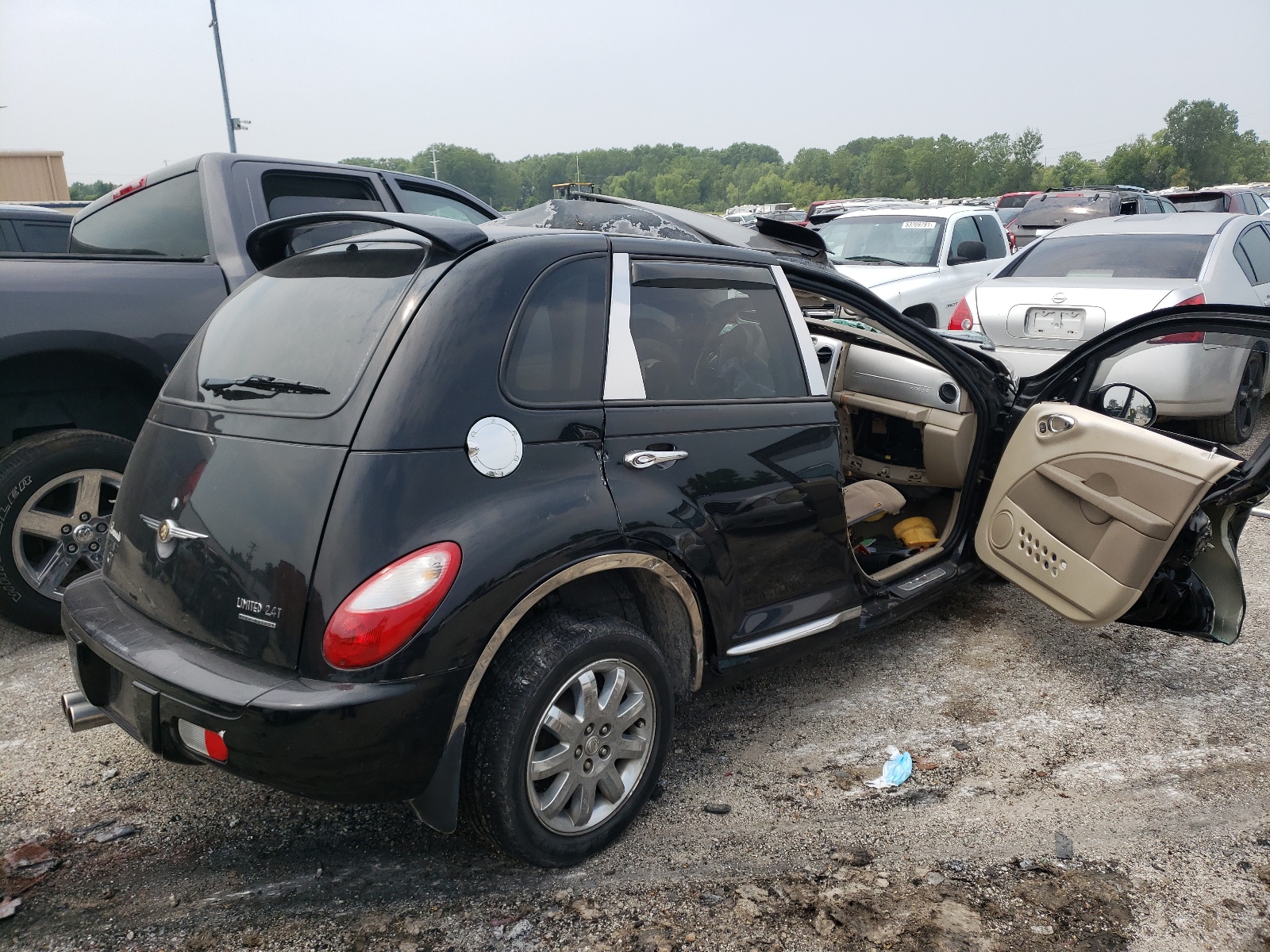 Photo 4 from auction – 2007 CHRYSLER PT CRUISER with VIN 3A8FY68817T623777