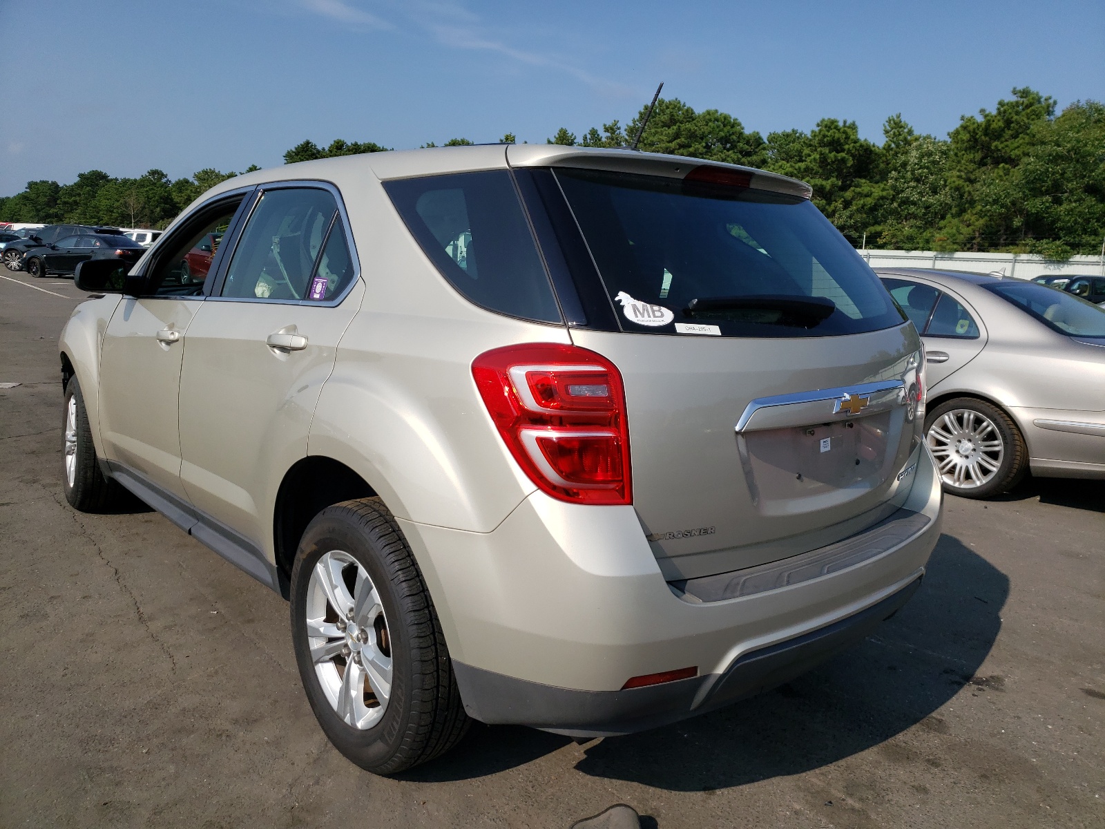 Photo 3 from auction – 2016 CHEVROLET EQUINOX LS with VIN 2GNALBEK2G1140865
