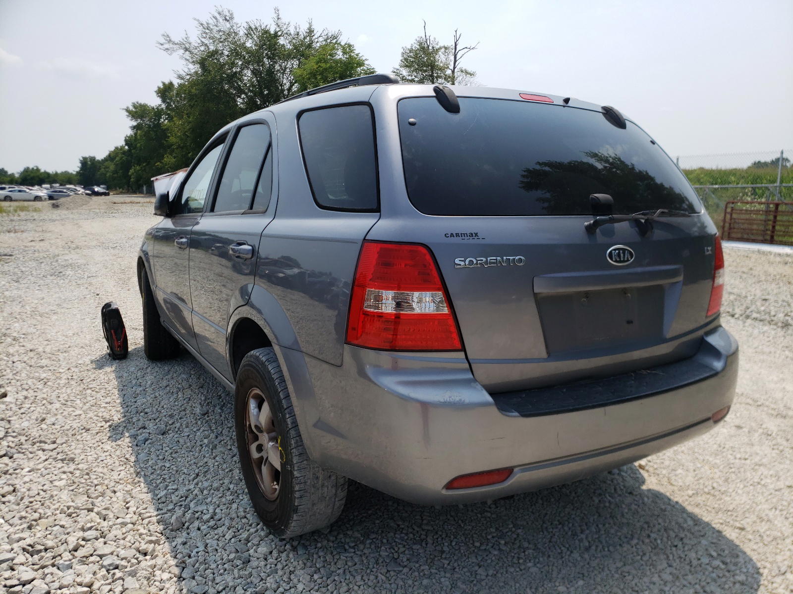 Photo 3 from auction – 2009 KIA SORENTO with VIN KNDJD735X95871030