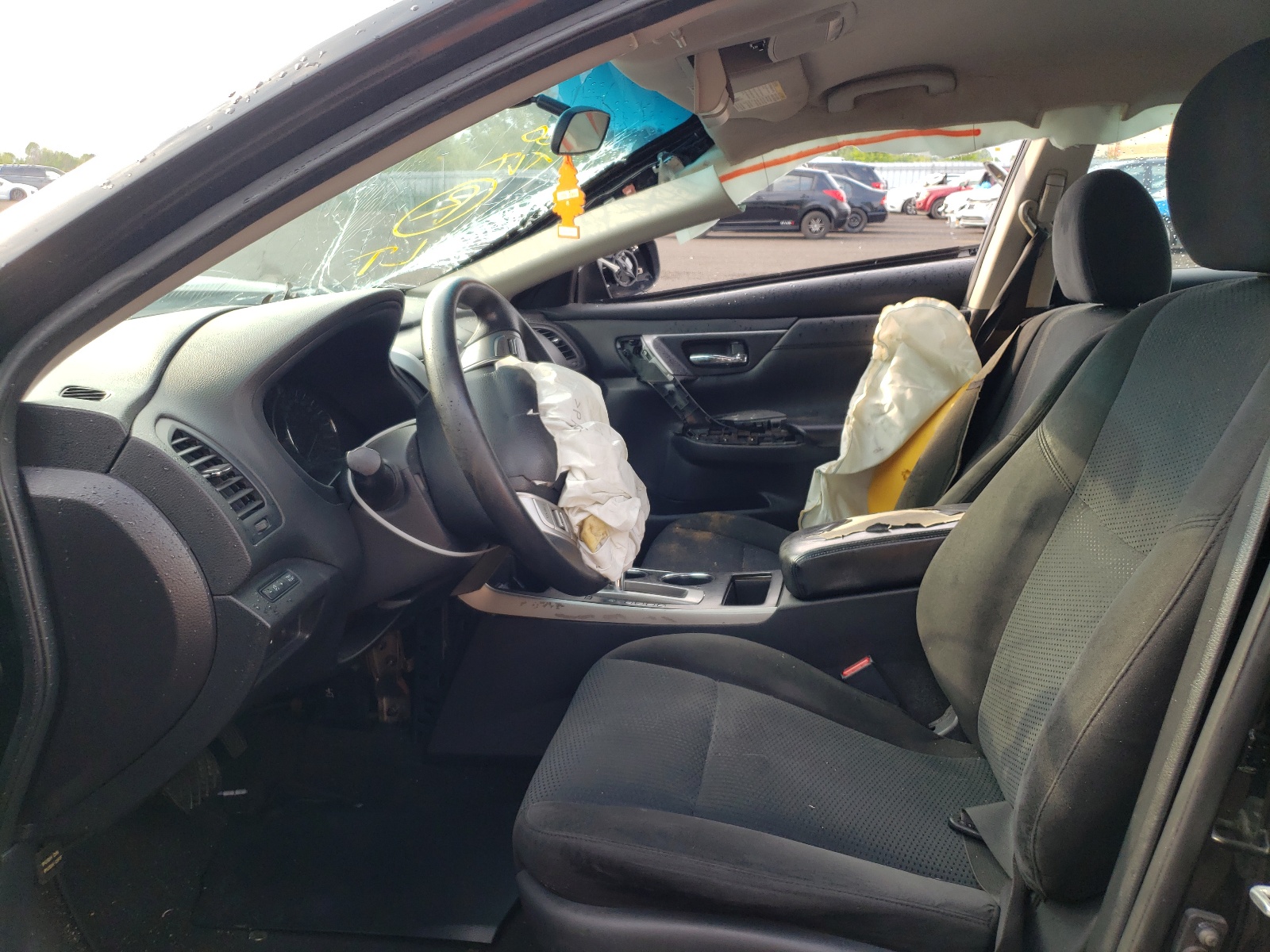 Photo 5 from auction – 2015 NISSAN ALTIMA 2.5 with VIN 1N4AL3AP1FN394361