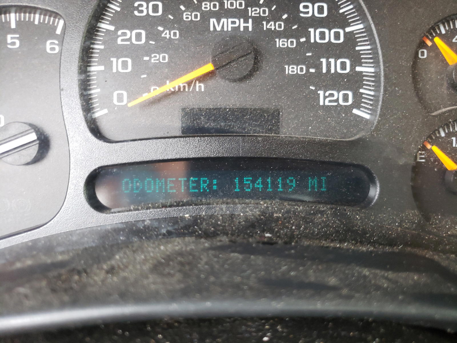 Photo 8 from auction – 2005 CHEVROLET SILVERADO with VIN 1GCHC24U05E155743