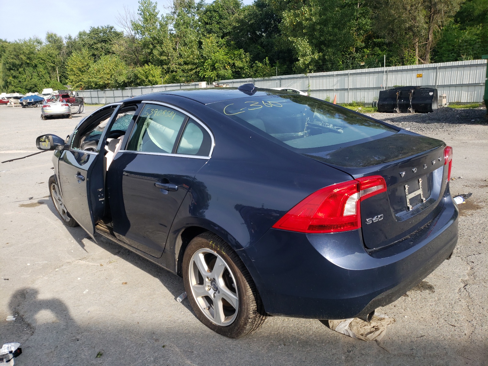 Photo 3 from auction – 2013 VOLVO S60 T5 with VIN YV1612FS0D1214170
