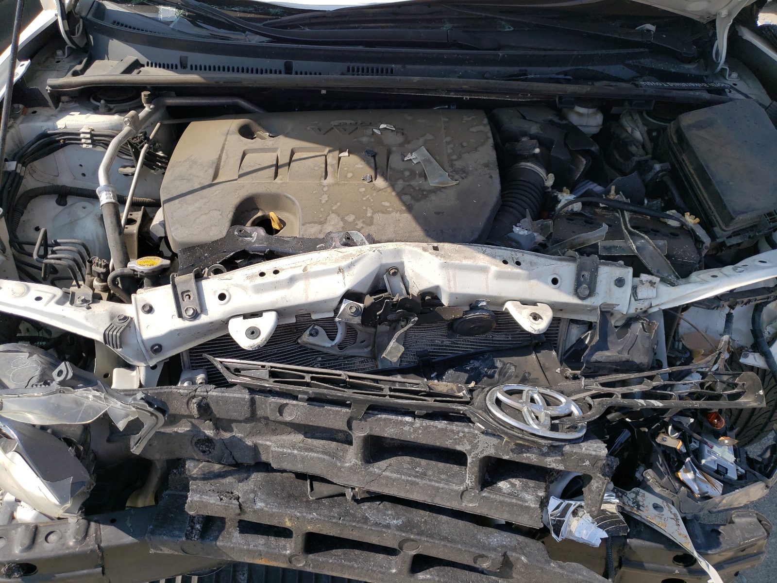 Photo 7 from auction – 2014 TOYOTA COROLLA L with VIN 5YFBURHE7EP022219
