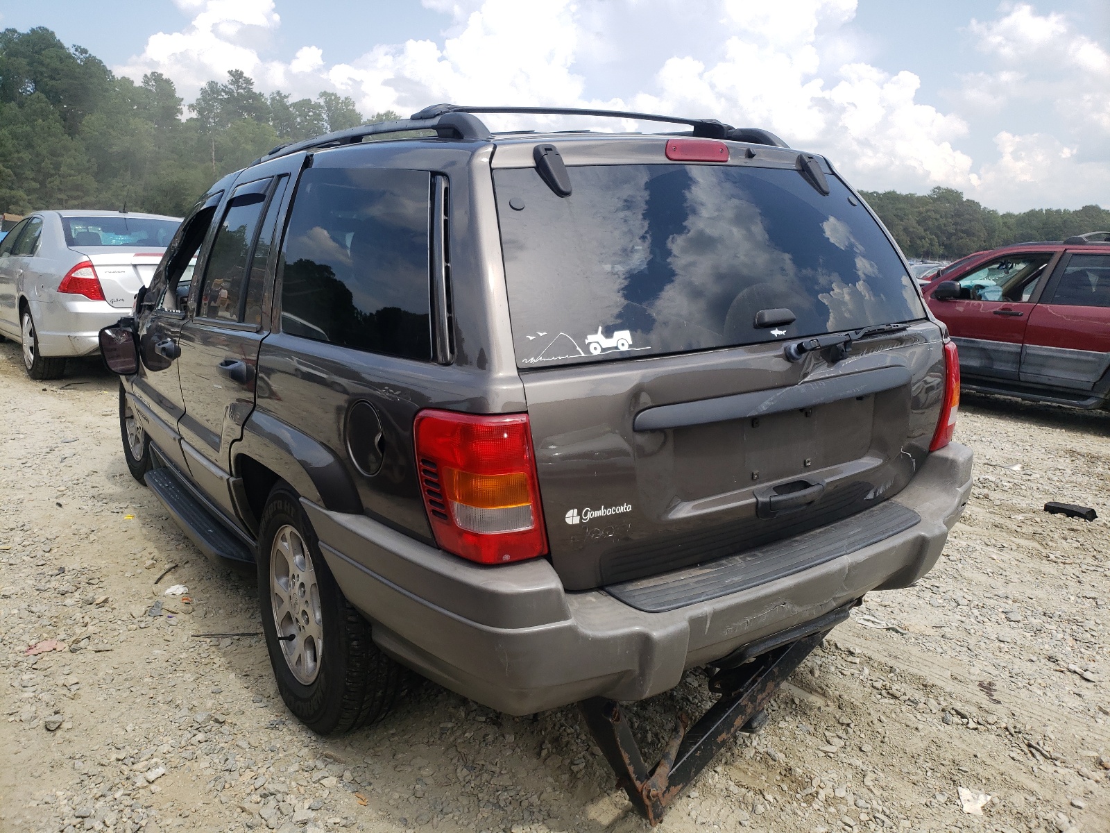 Photo 3 from auction – 2000 JEEP GRAND CHER with VIN 1J4GW48S4YC365988